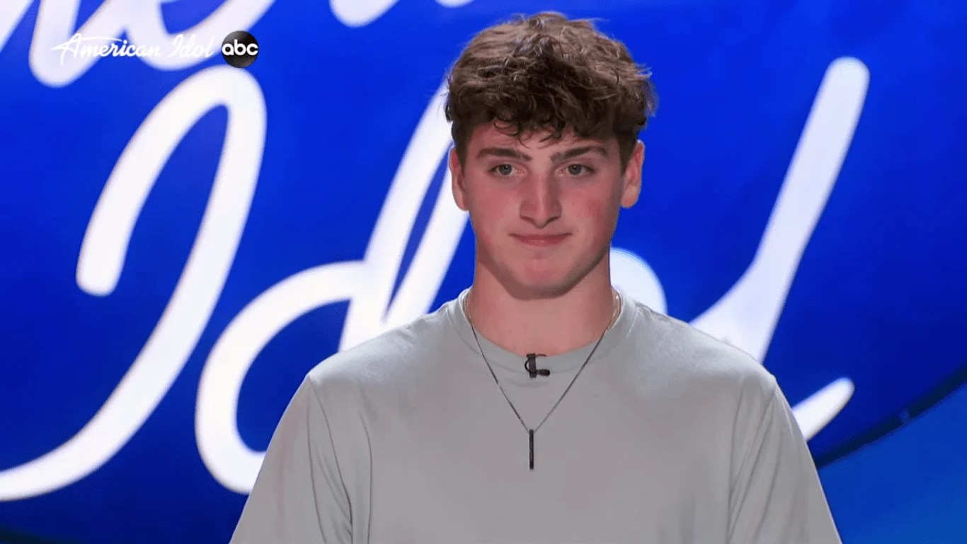 Benson Boone Wallpapers - Top Free Benson Boone Backgrounds - WallpaperAccess