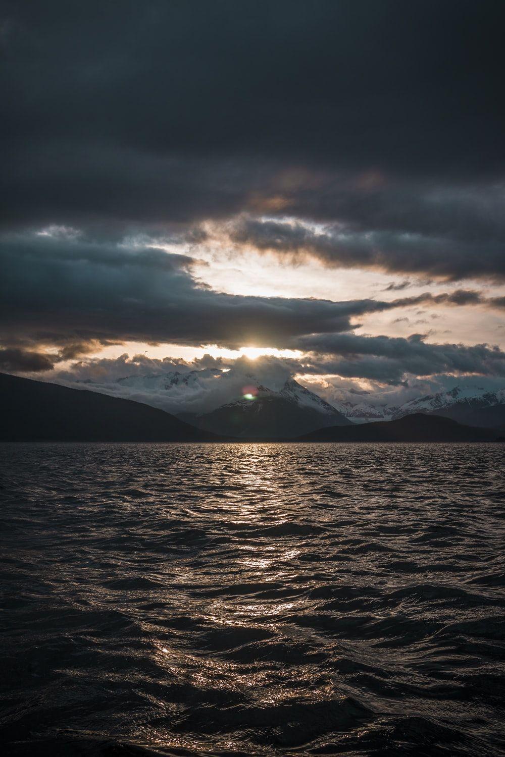 Dark Sea Wallpapers Top Free Dark Sea Backgrounds WallpaperAccess