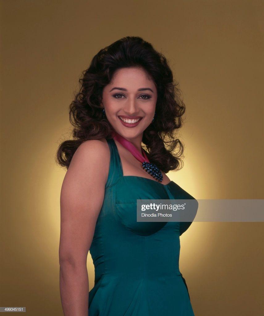 Madhuri Dixit Wallpapers - Top Free Madhuri Dixit Backgrounds