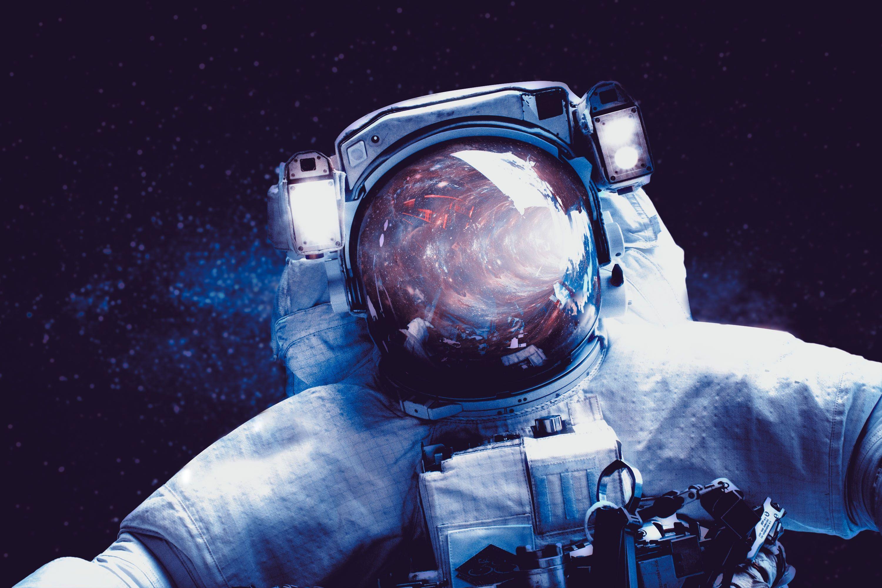 Spaceman Wallpapers Top Free Spaceman Backgrounds WallpaperAccess
