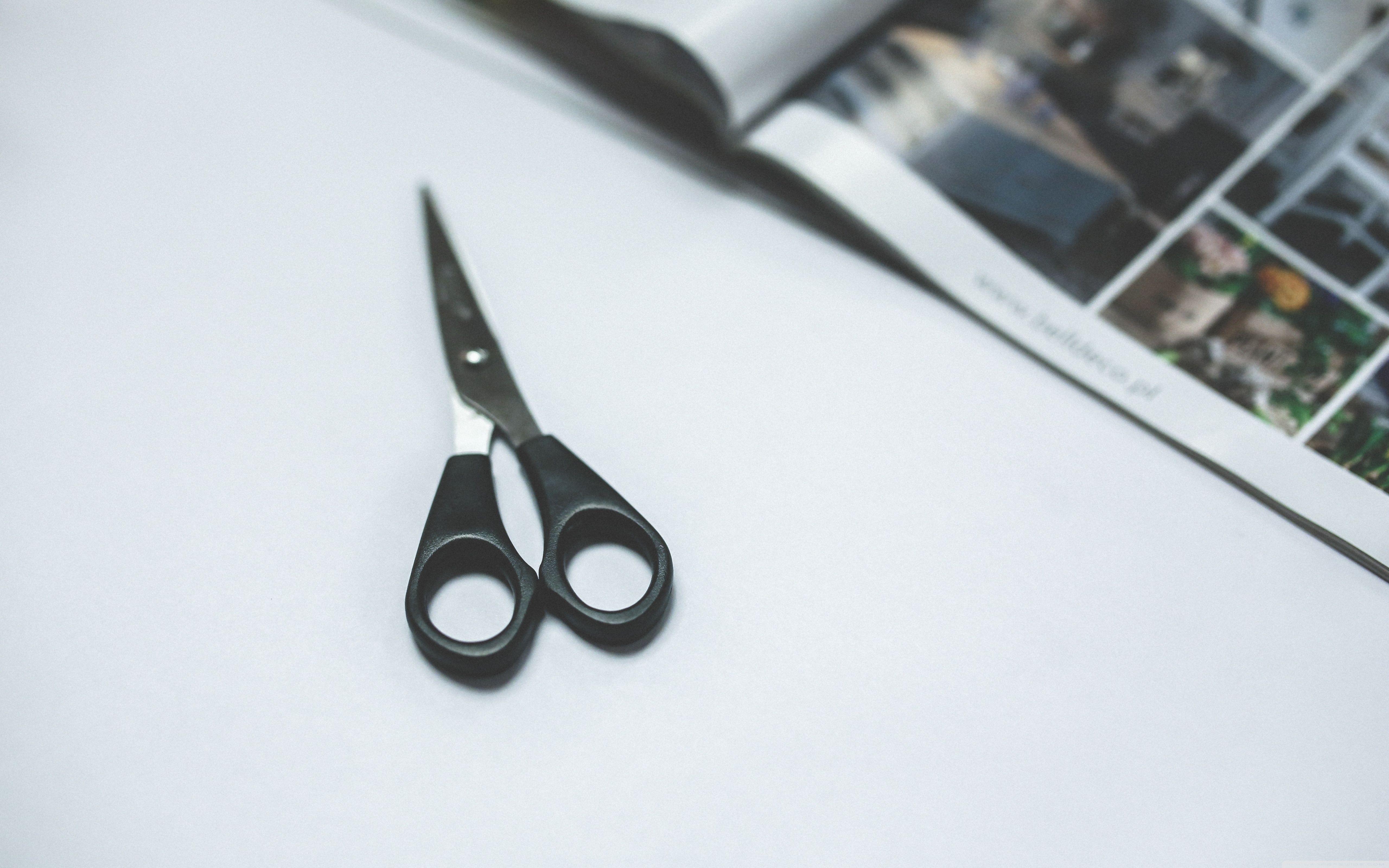 Scissors Wallpapers Top Free Scissors Backgrounds WallpaperAccess