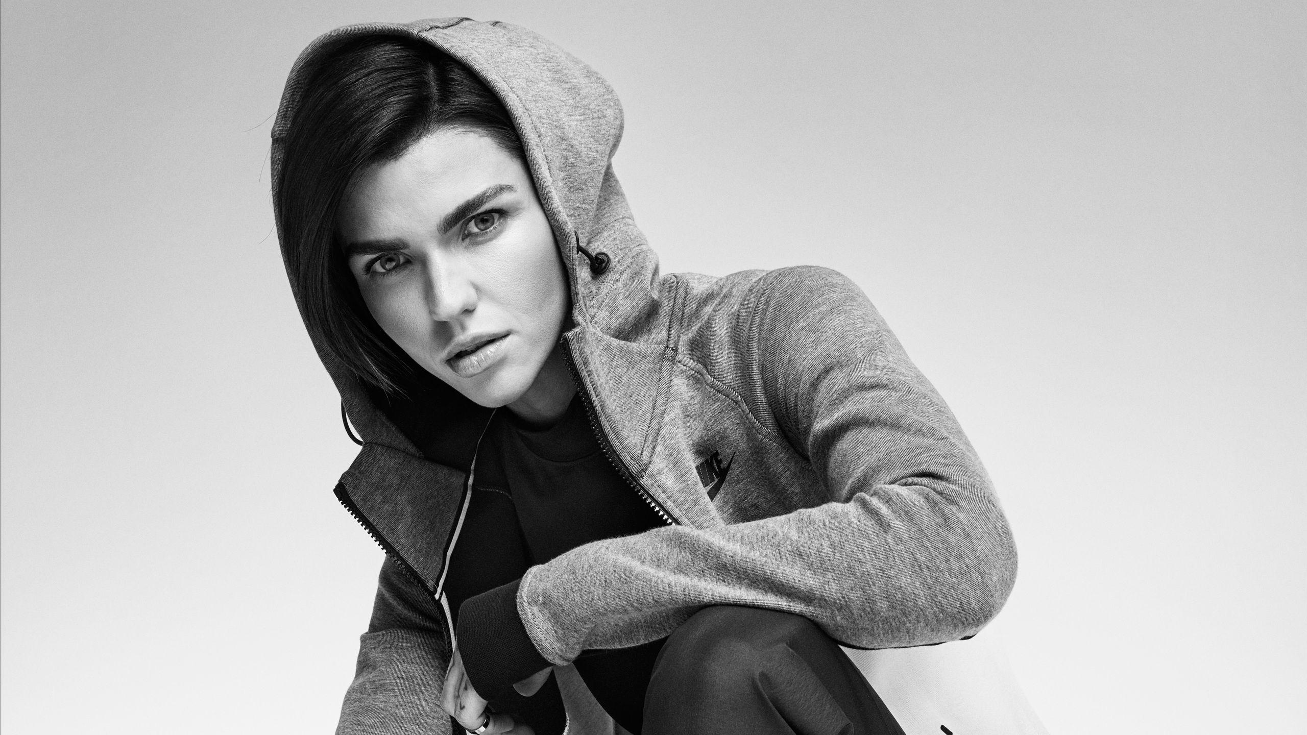 Ruby Rose Wallpapers Top Free Ruby Rose Backgrounds WallpaperAccess