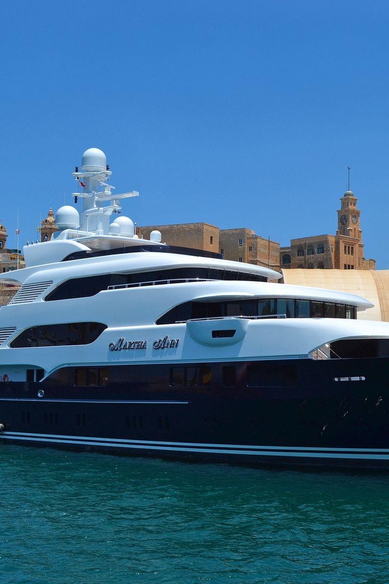 Luxury iPhone Wallpapers Top Free Luxury iPhone Backgrounds