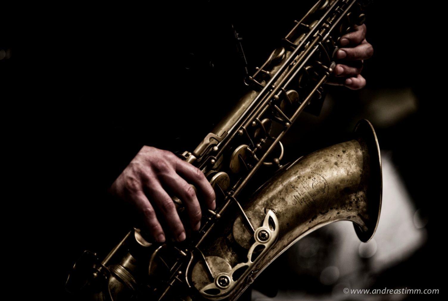 Saxophone Wallpapers Top Free Saxophone Backgrounds WallpaperAccess
