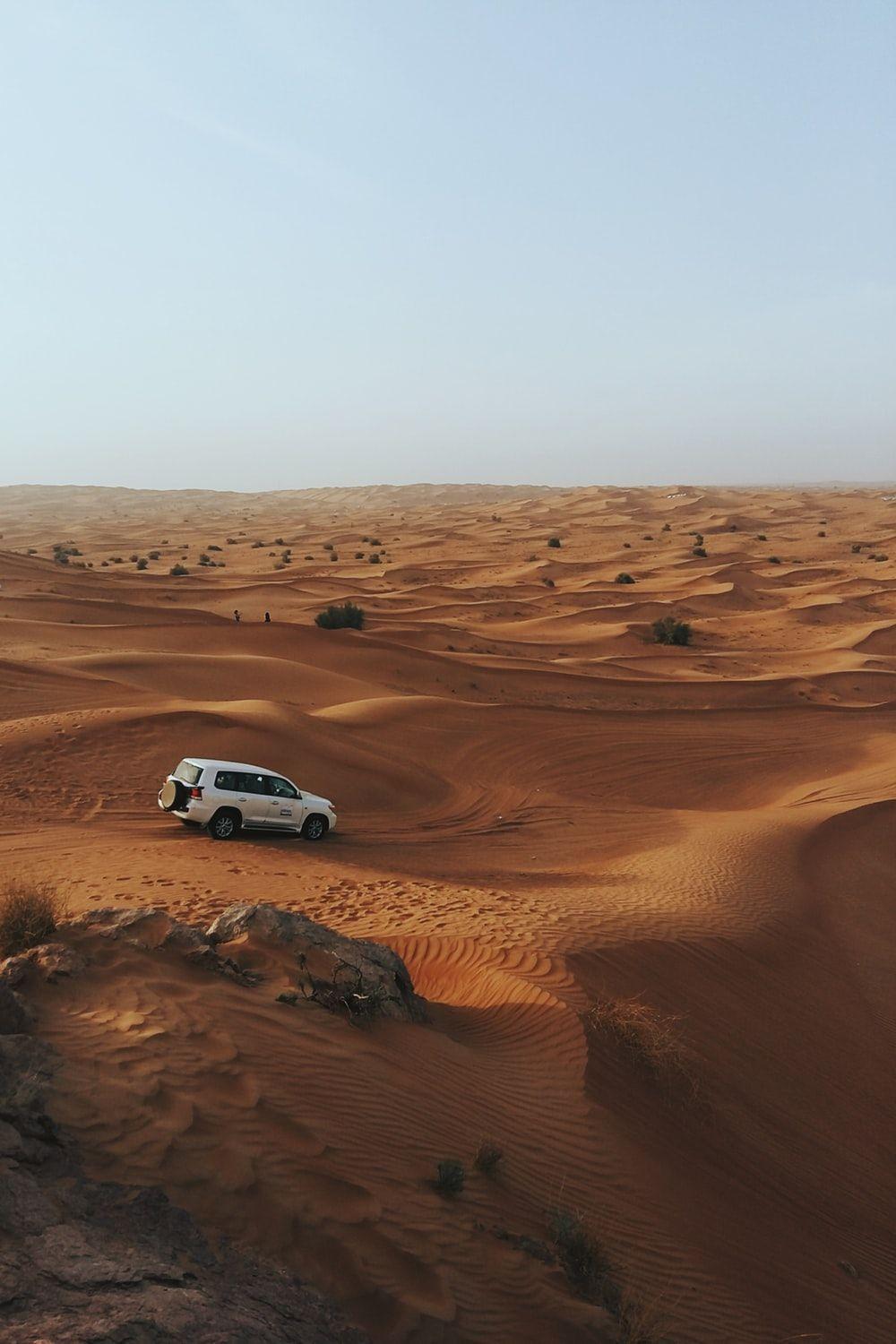Dubai Desert Wallpapers Top Free Dubai Desert Backgrounds Wallpaperaccess