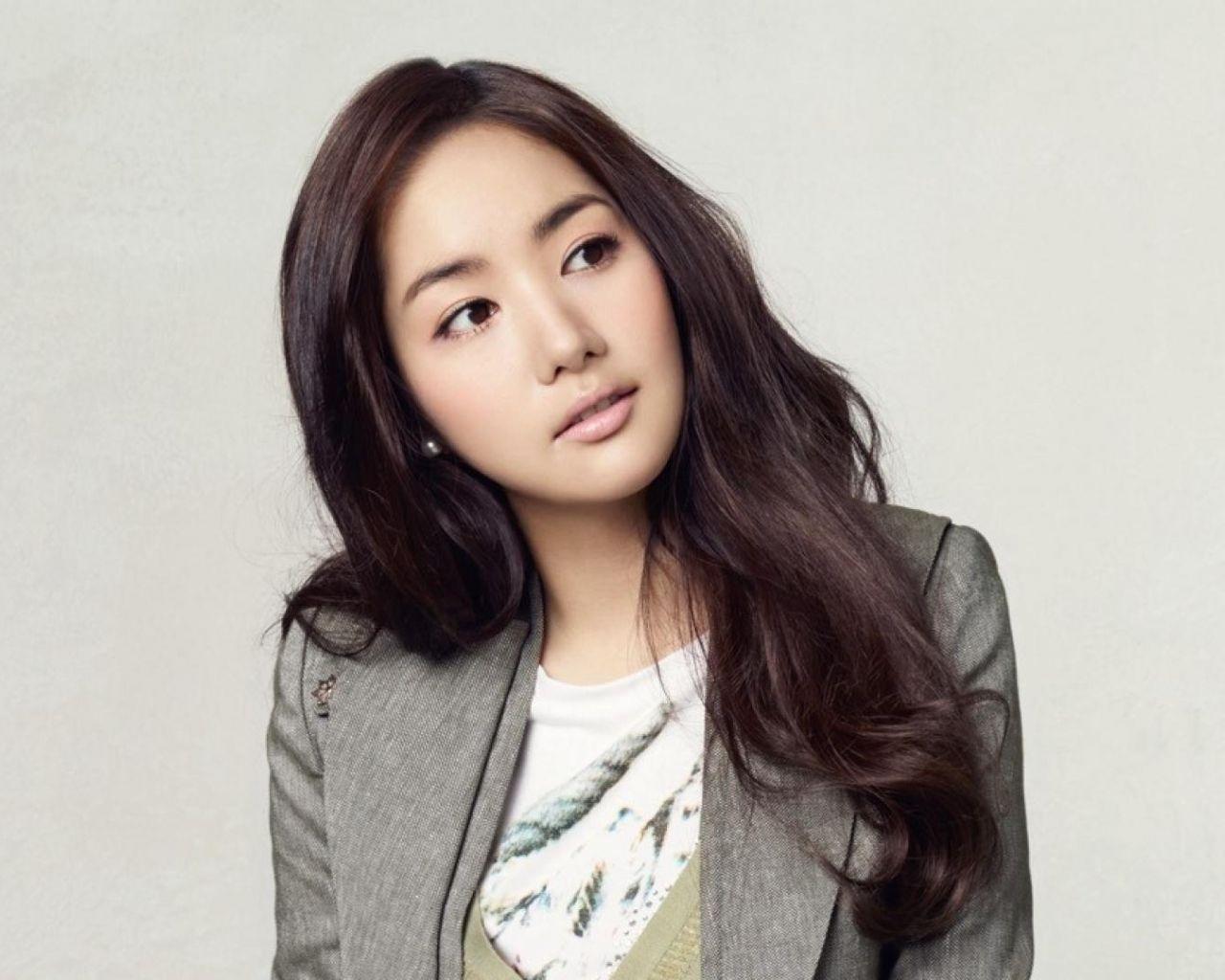 Park Minyoung Wallpapers Top Free Park Minyoung Backgrounds WallpaperAccess