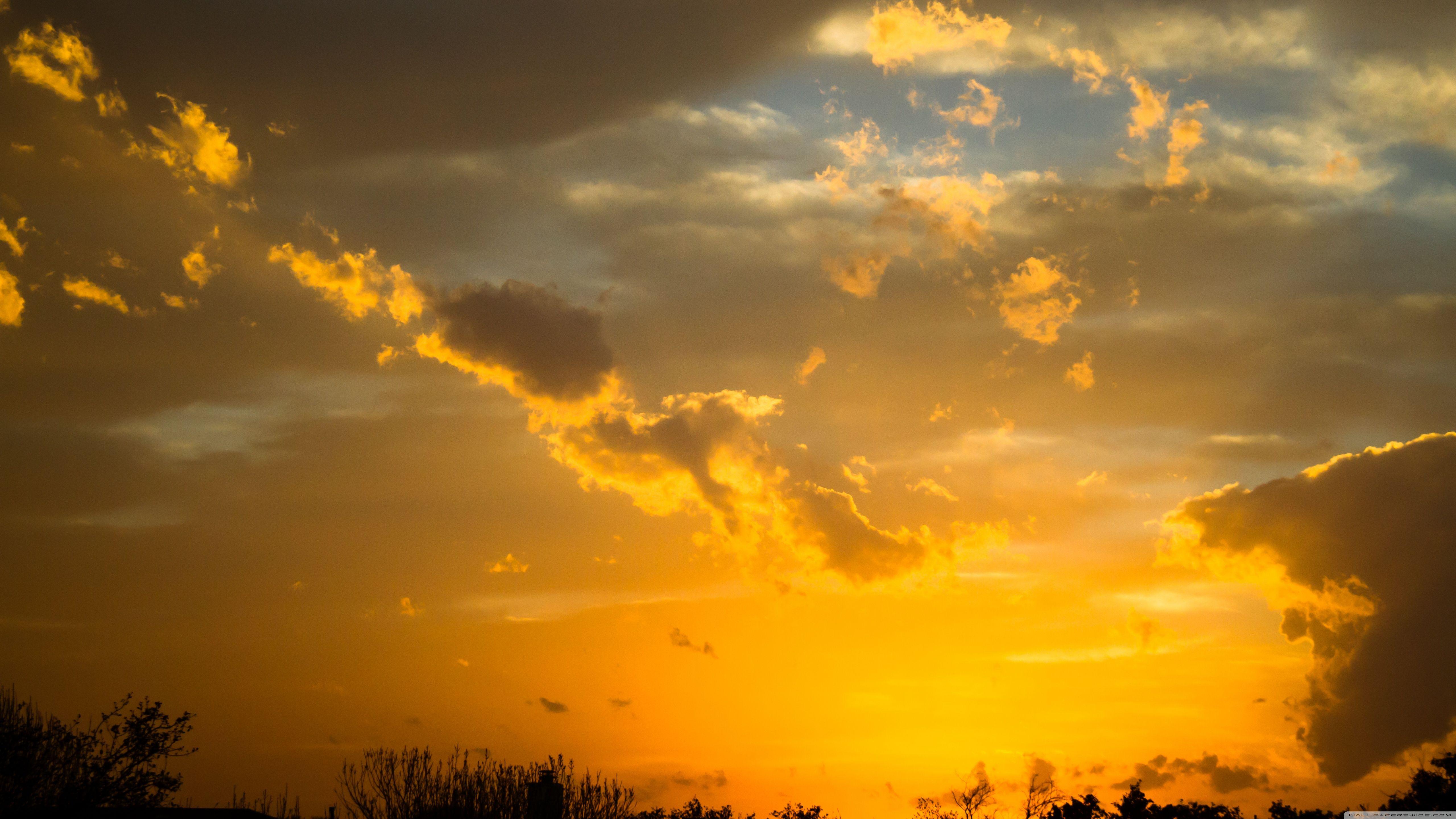 Gold Sky Wallpapers Top Free Gold Sky Backgrounds WallpaperAccess