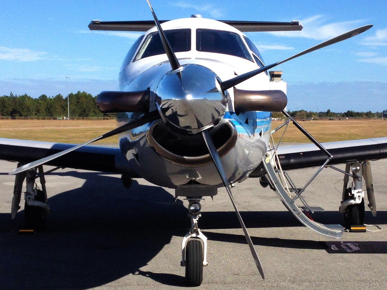 Pilatus PC12 Desktop Wallpapers Top Free Pilatus PC12 Desktop
