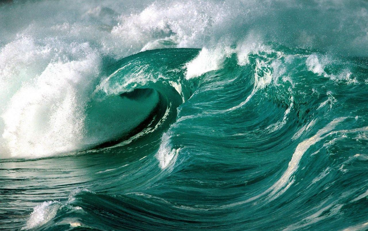 Green Wave Wallpapers Top Free Green Wave Backgrounds WallpaperAccess