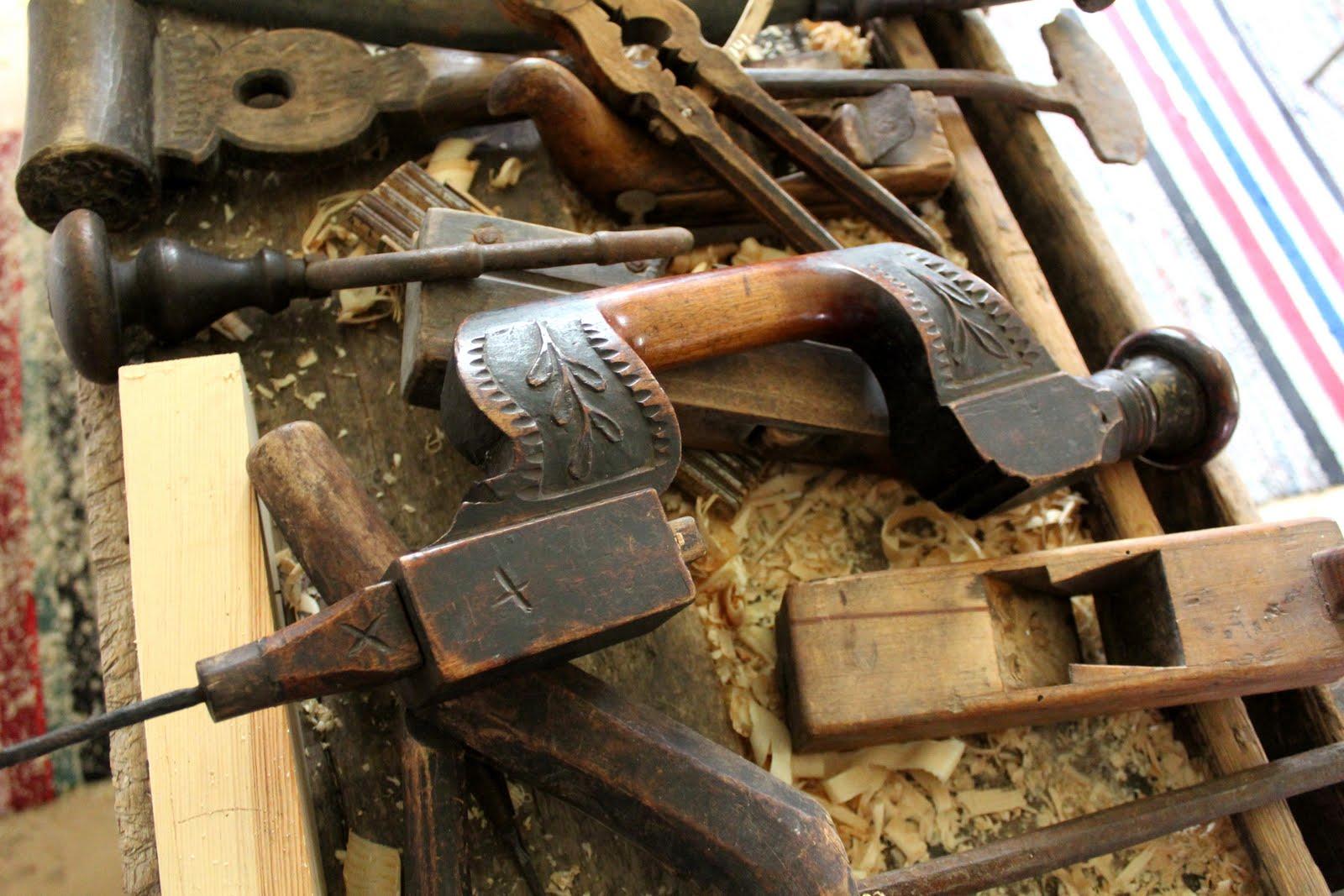 Old Tools Wallpapers Top Free Old Tools Backgrounds WallpaperAccess