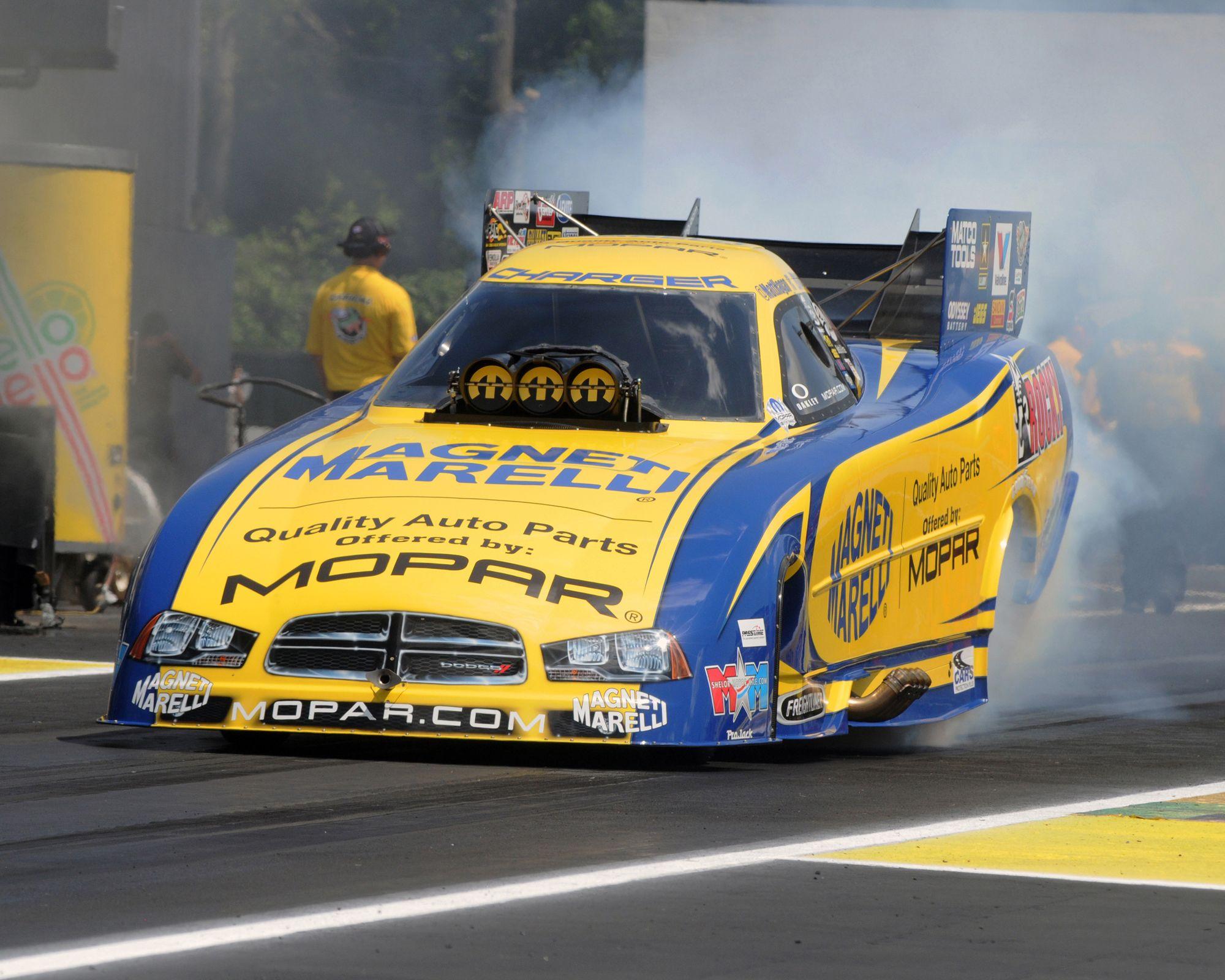 Funny Car Wallpapers Top Free Funny Car Backgrounds WallpaperAccess