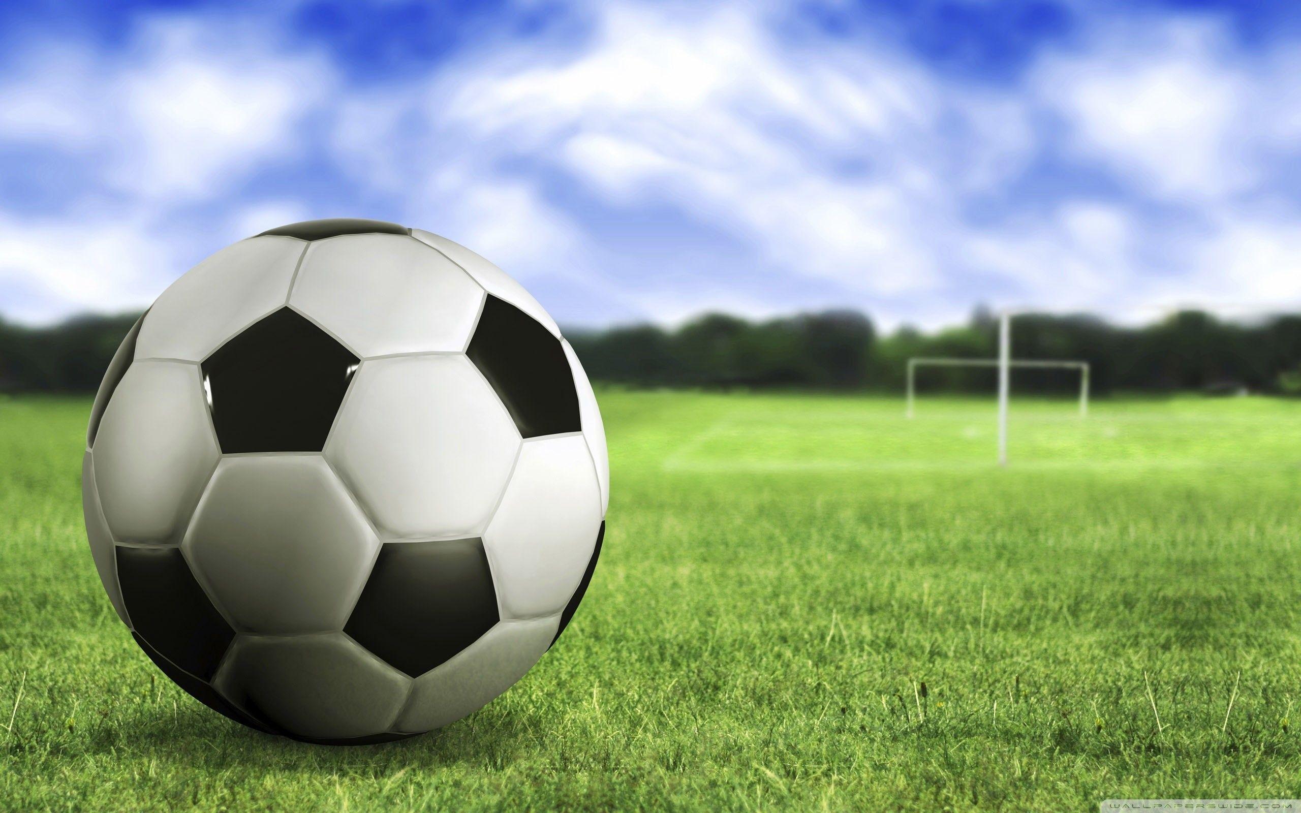 Soccer Ball Wallpapers Top Free Soccer Ball Backgrounds WallpaperAccess