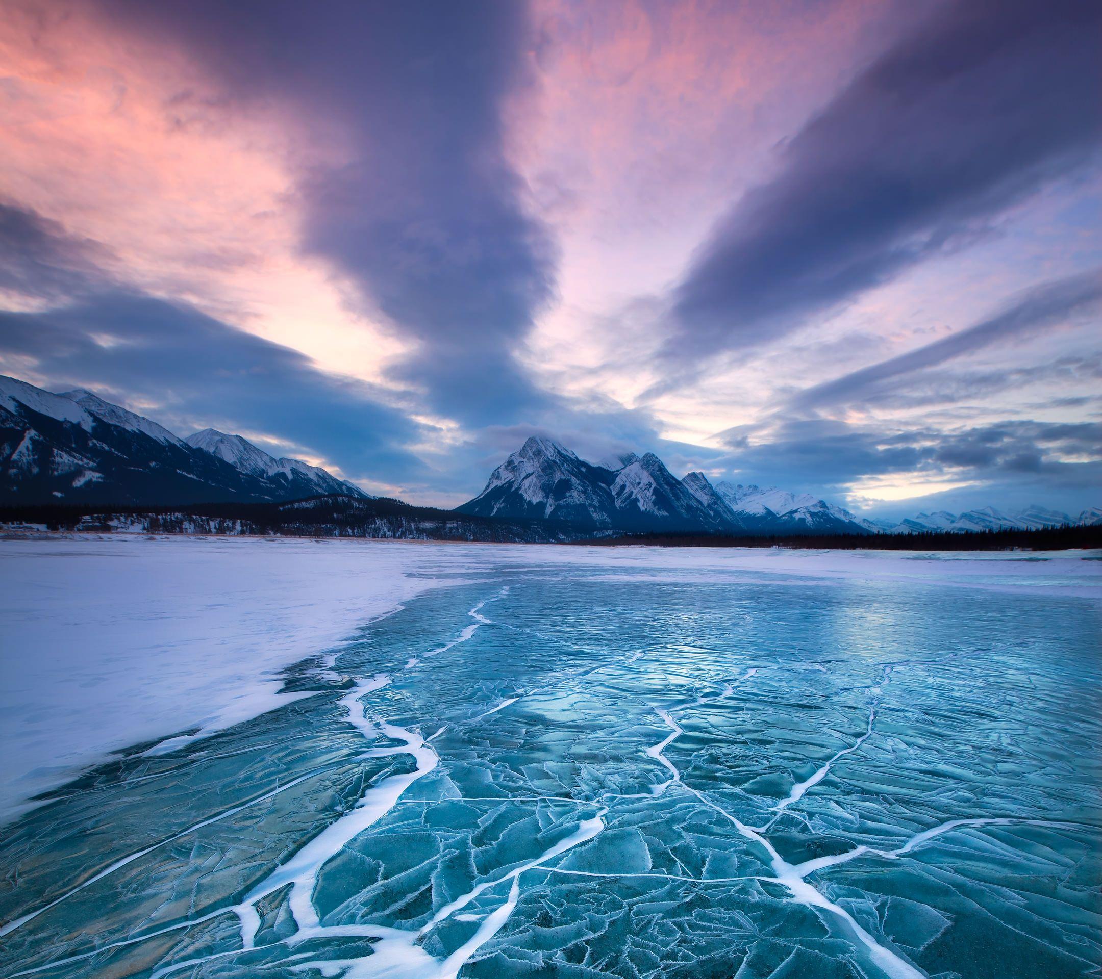 Frozen Lake Wallpapers Top Free Frozen Lake Backgrounds WallpaperAccess