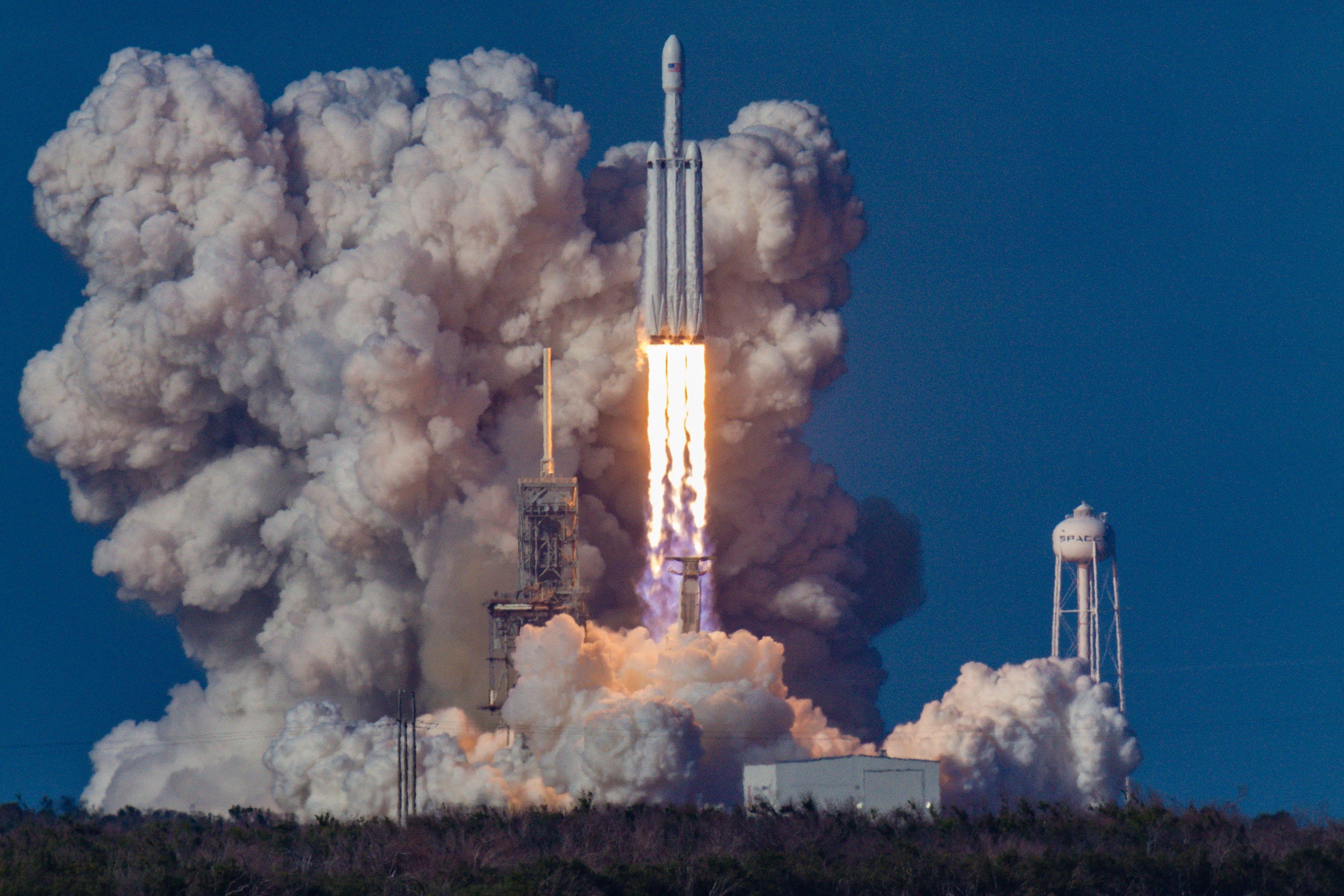 Falcon Heavy Wallpapers Top Free Falcon Heavy Backgrounds