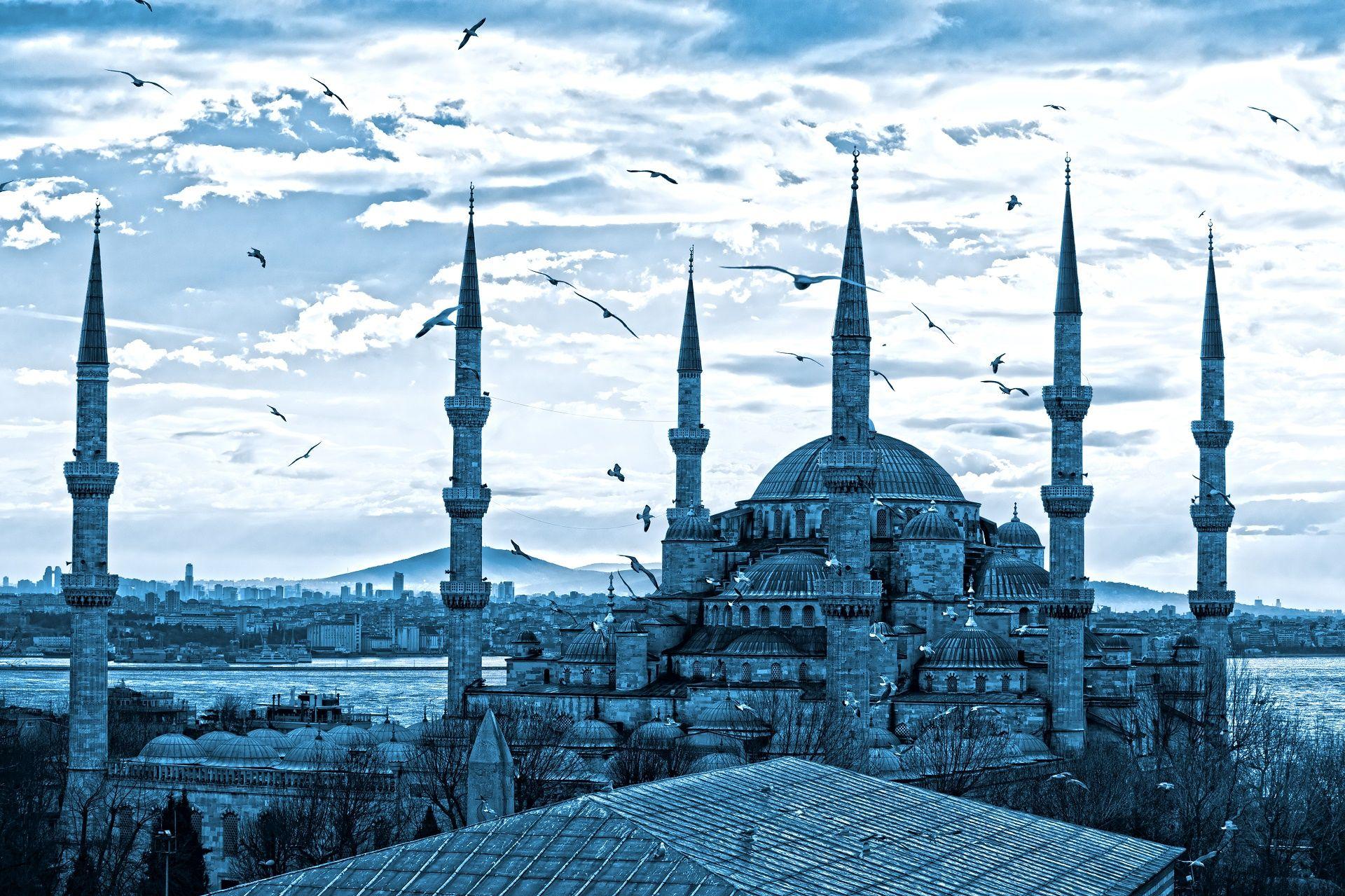 Blue Mosque Wallpapers Top Free Blue Mosque Backgrounds WallpaperAccess