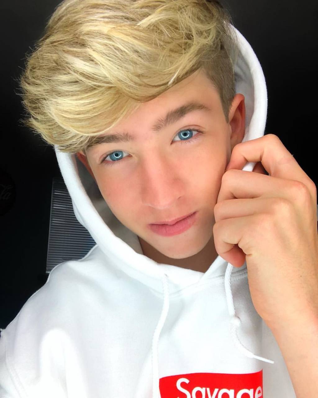 Cash Baker Wallpapers Top Free Cash Baker Backgrounds WallpaperAccess