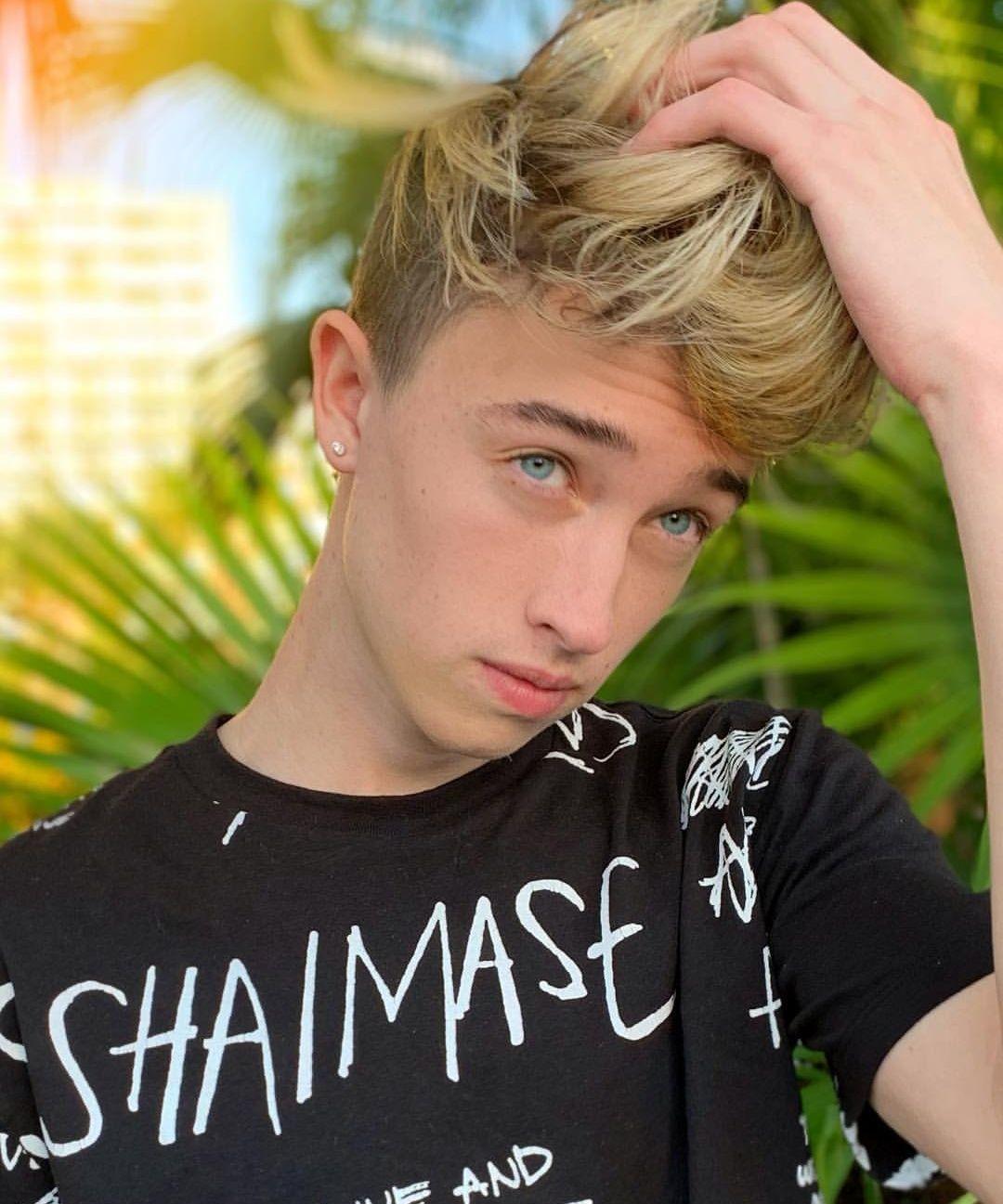 Cash Baker Wallpapers Top Free Cash Baker Backgrounds WallpaperAccess