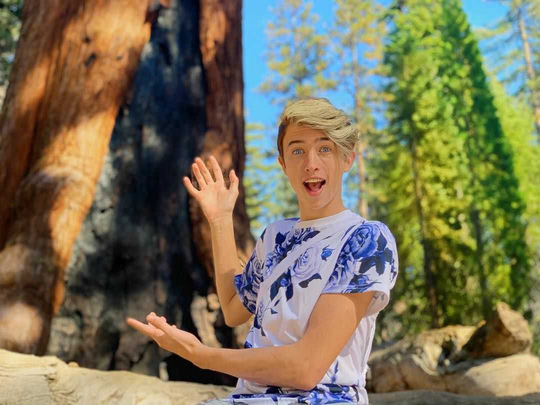 Cash Baker Wallpapers Top Free Cash Baker Backgrounds WallpaperAccess