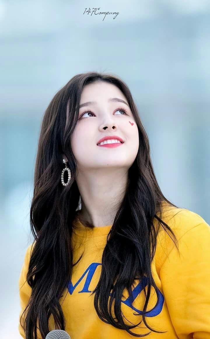 Nancy Momoland HD Wallpapers Top Free Nancy Momoland HD Backgrounds