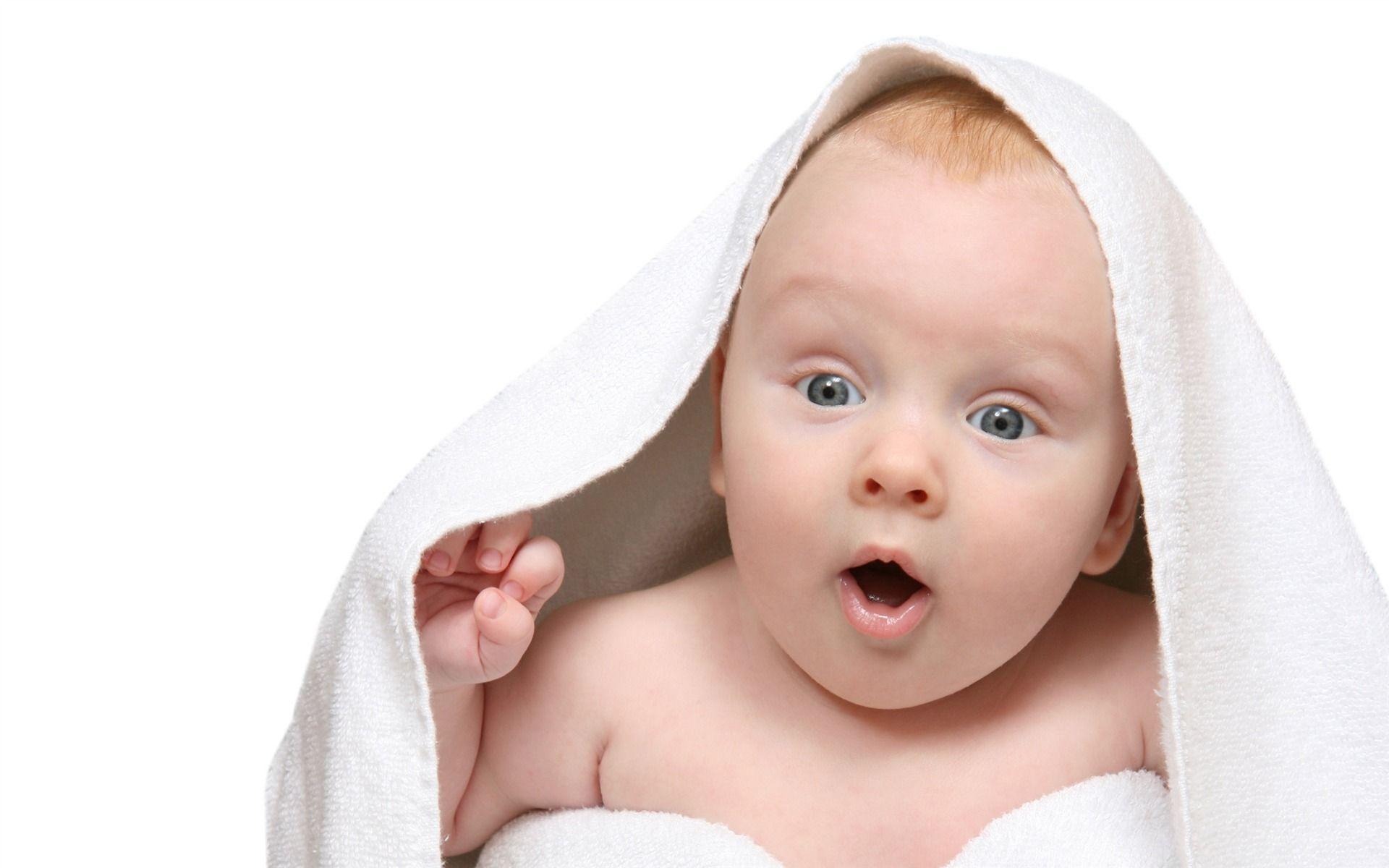 Funny Baby Wallpapers Top Free Funny Baby Backgrounds WallpaperAccess