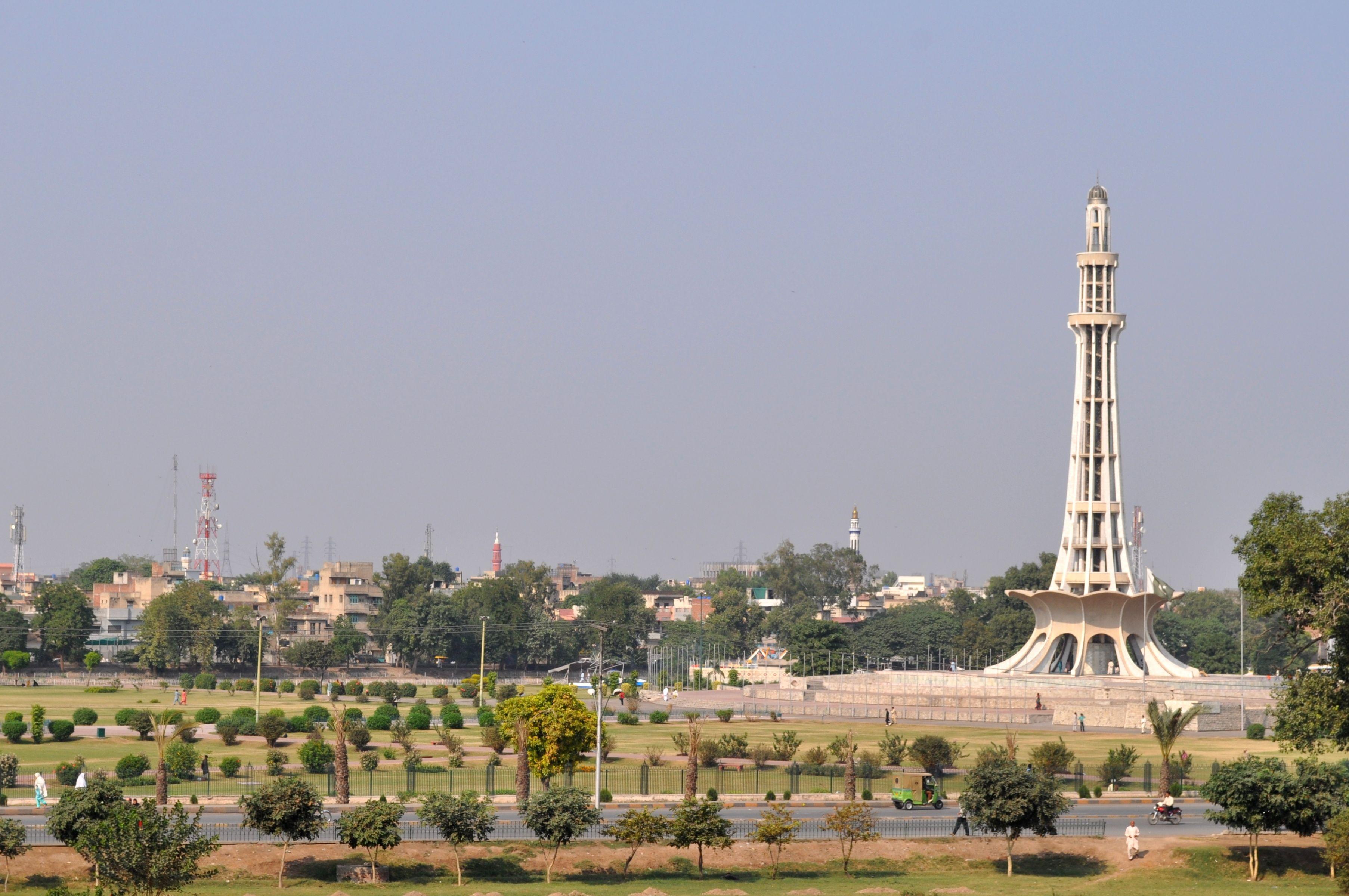 Lahore Wallpapers Top Free Lahore Backgrounds WallpaperAccess
