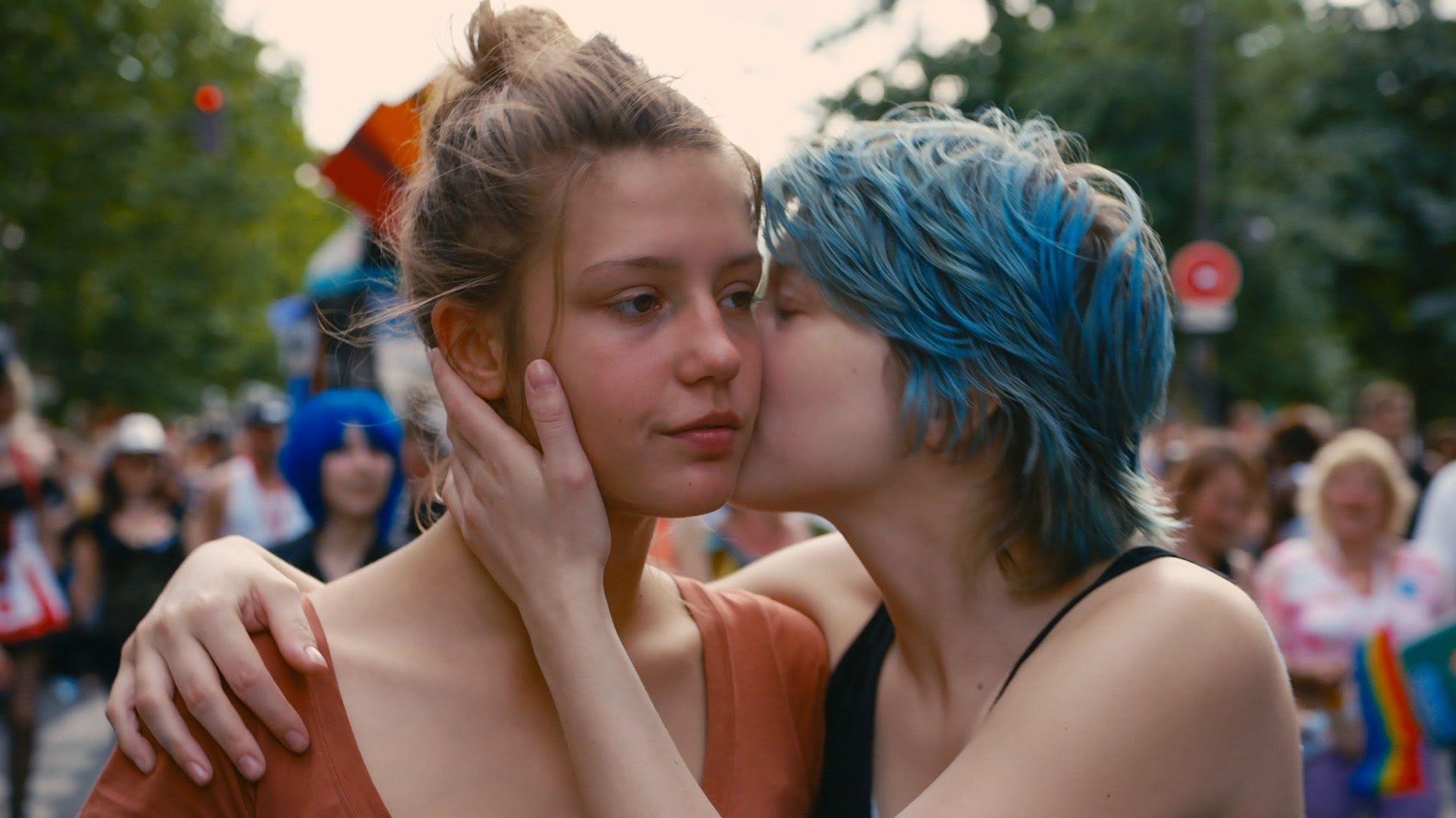 Blue Is the Warmest Color Wallpapers Top Free Blue Is the Warmest