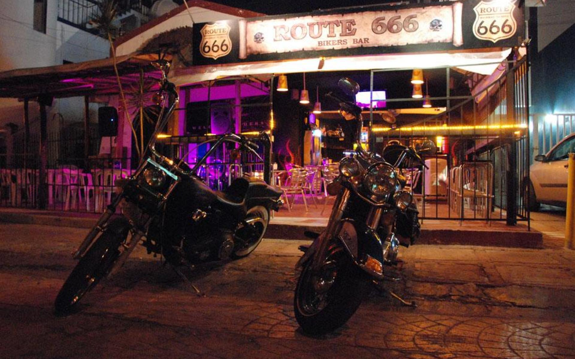 Biker Bar Wallpapers Top Free Biker Bar Backgrounds WallpaperAccess