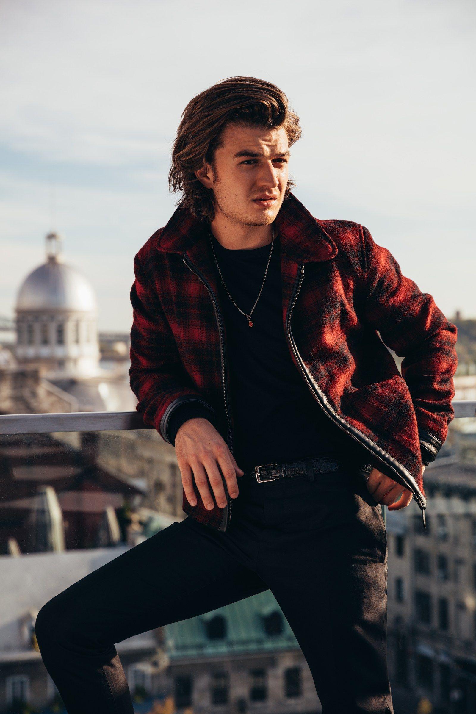 Joe Keery Wallpapers Top Free Joe Keery Backgrounds WallpaperAccess
