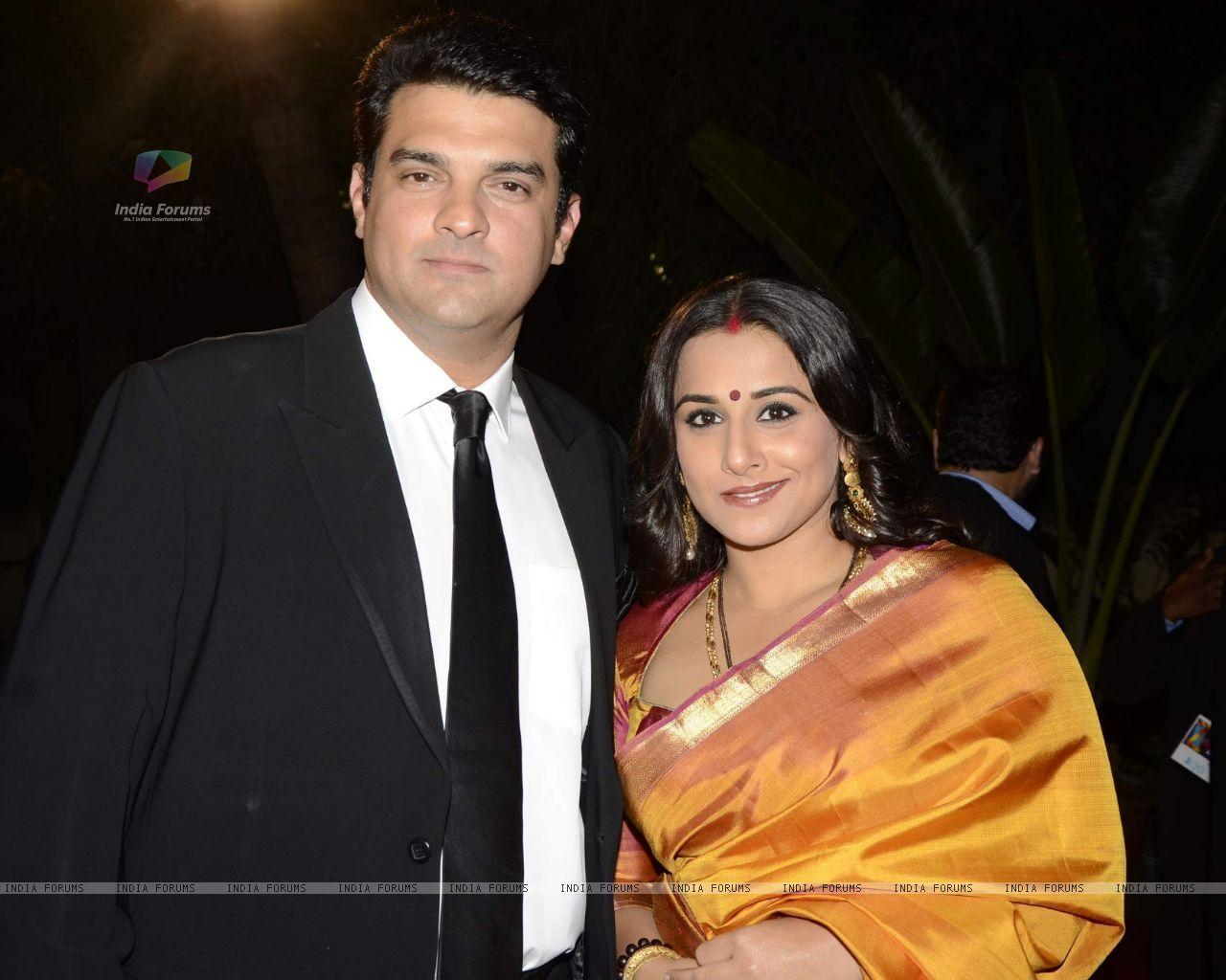 Siddharth Roy Kapur Wallpapers Top Free Siddharth Roy Kapur