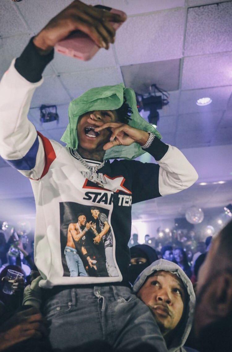 4KT Wallpapers Top Free 4KT Backgrounds WallpaperAccess