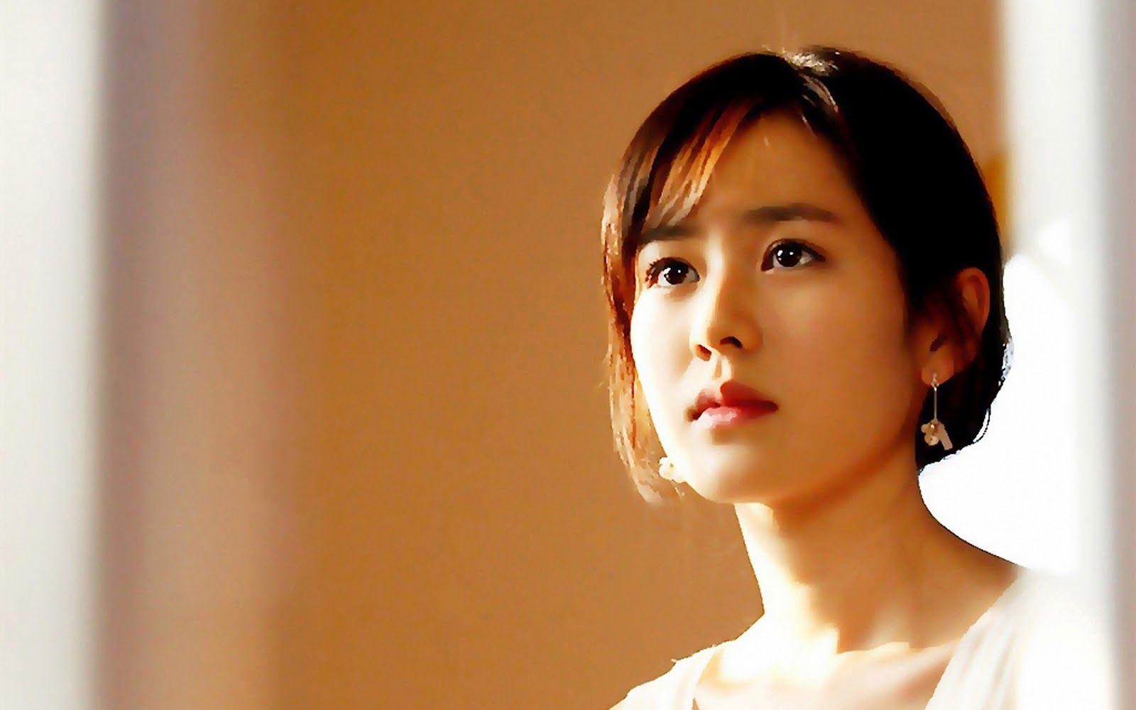 Son Ye Jin Wallpapers Top Free Son Ye Jin Backgrounds WallpaperAccess