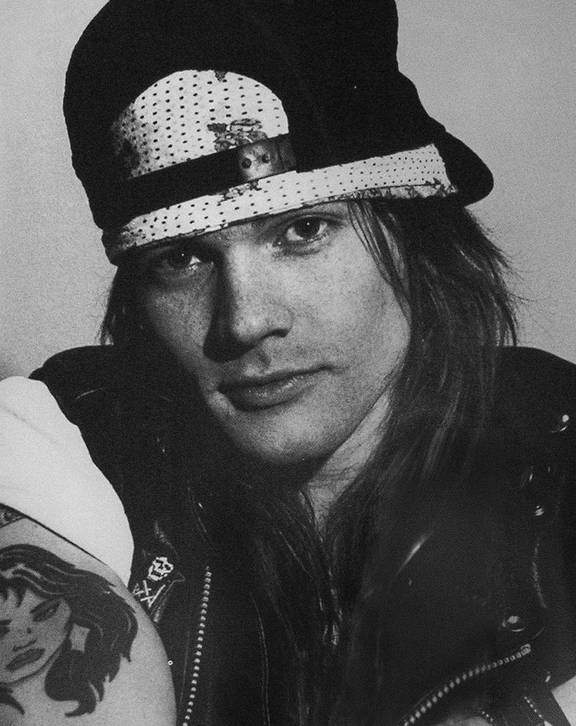 Axl Rose Wallpapers Top Free Axl Rose Backgrounds WallpaperAccess