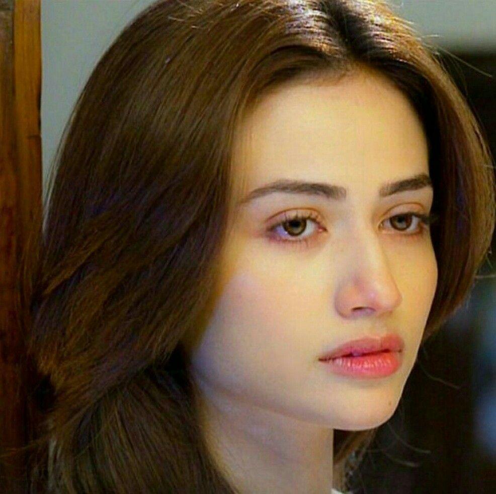 Sana Javed Wallpapers Top Free Sana Javed Backgrounds WallpaperAccess