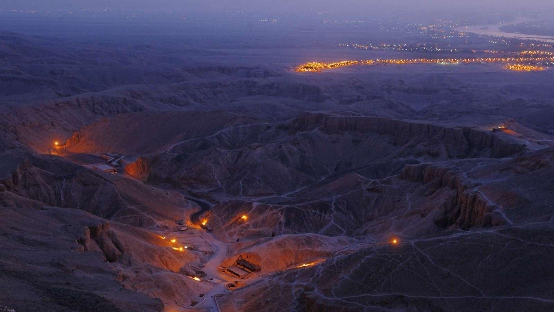 Egypt at Night Wallpapers Top Free Egypt at Night Backgrounds WallpaperAccess