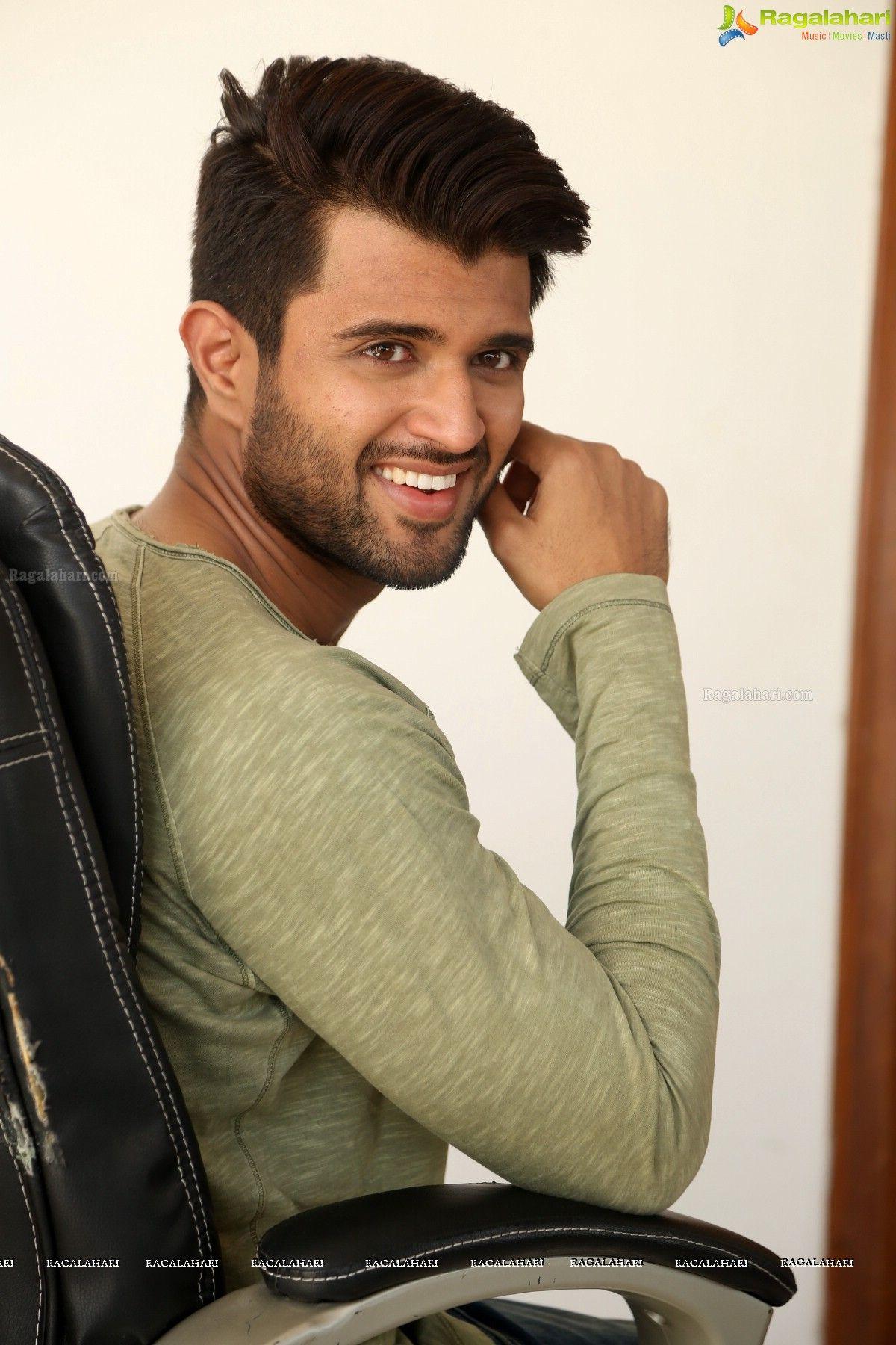 Vijay Devarakonda 4K Image Download Not Again In 2020 Vijay Actor