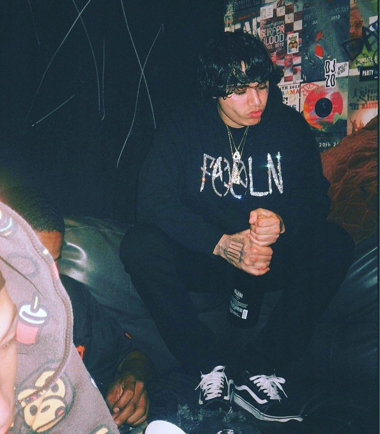 Rapper Aesthetic Wallpaper Desktop