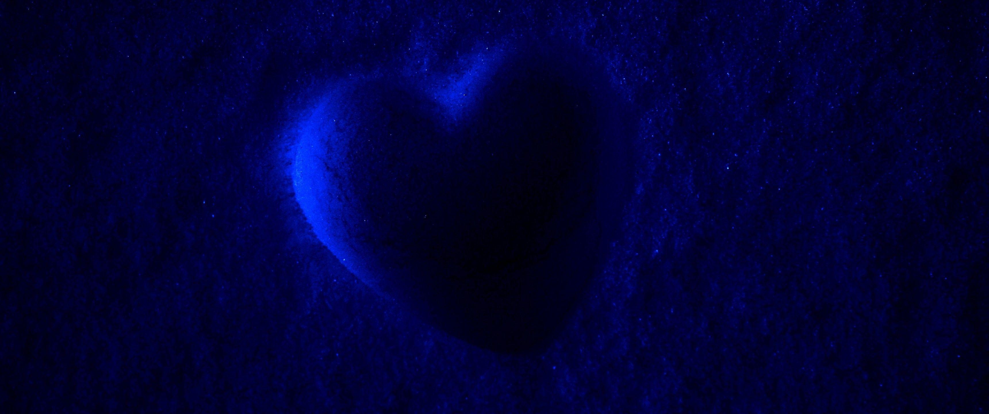 Blue Heart Wallpapers Top Free Blue Heart Backgrounds WallpaperAccess