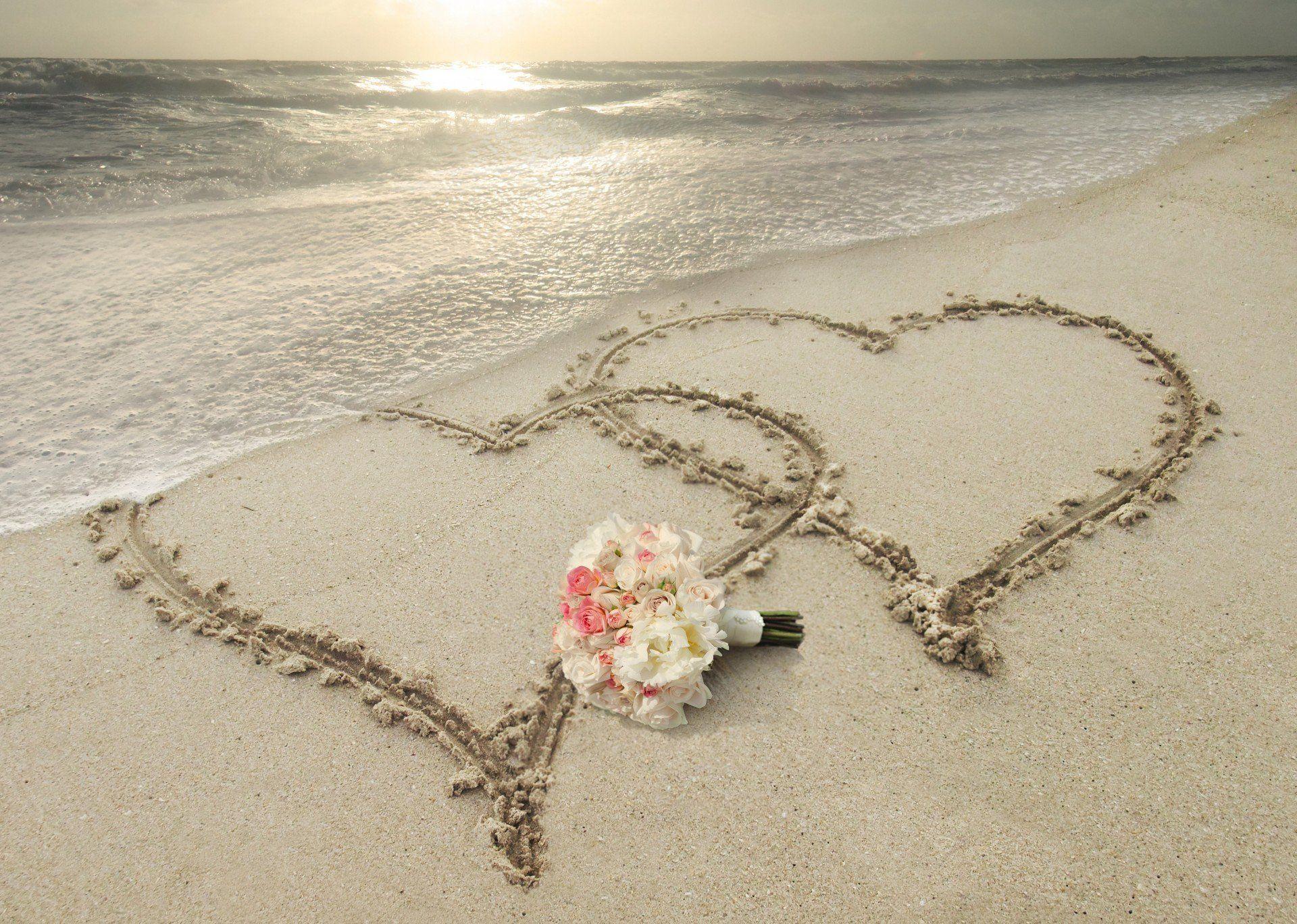 Heart Beach Wallpapers Top Free Heart Beach Backgrounds WallpaperAccess