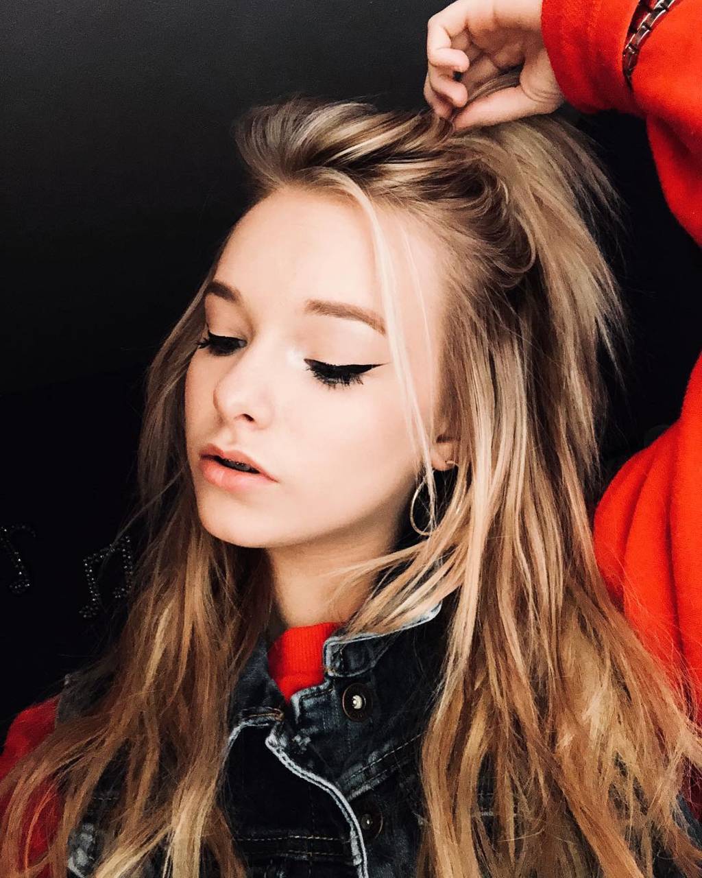 Zoe Laverne Wallpapers - Top Free Zoe Laverne Backgrounds - WallpaperAccess