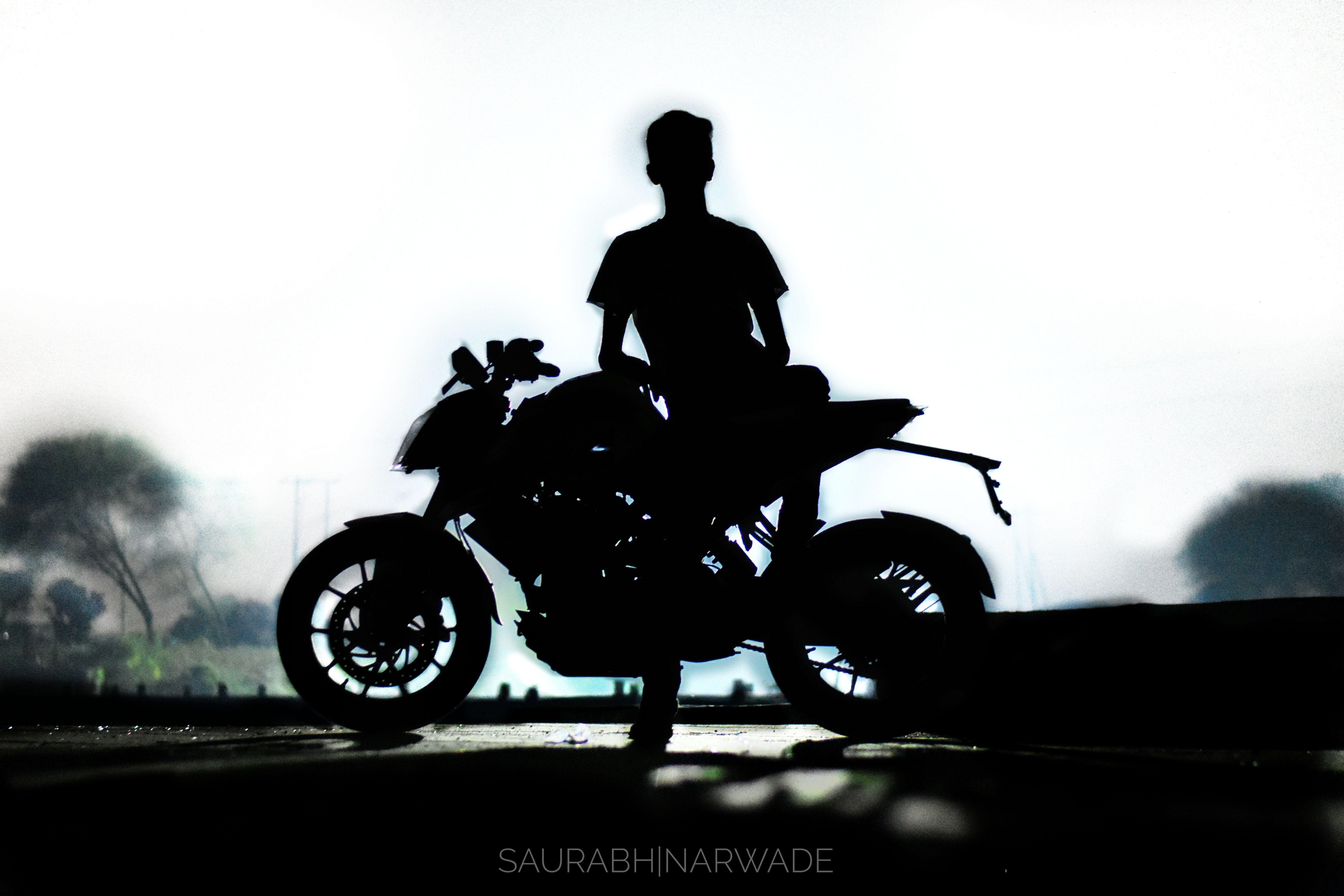 Bike Rider Wallpapers Top Free Bike Rider Backgrounds WallpaperAccess