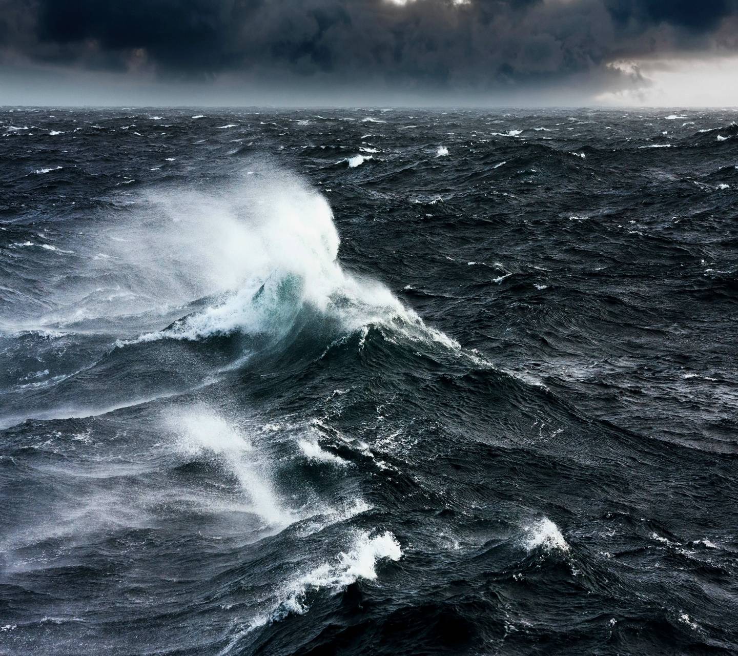 Stormy Sea Wallpapers Top Free Stormy Sea Backgrounds WallpaperAccess