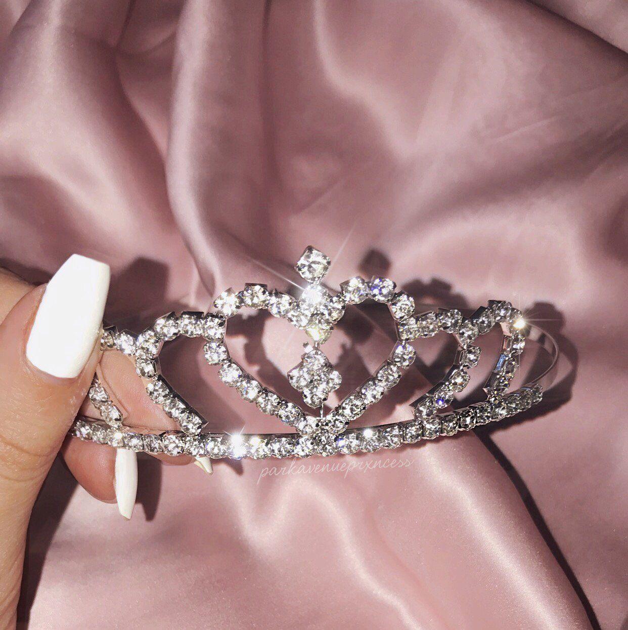 Princess Crown Wallpapers Top Free Princess Crown Backgrounds