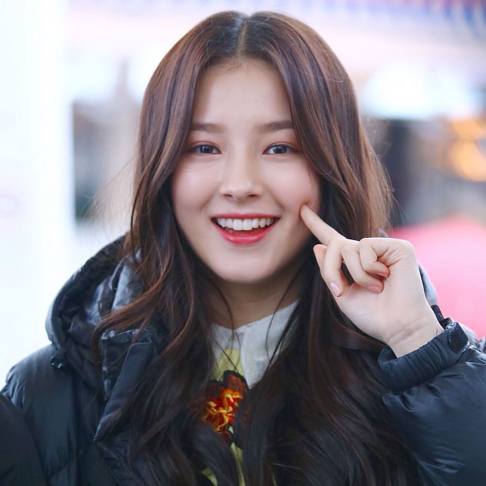 Nancy Momoland HD Wallpapers Top Free Nancy Momoland HD Backgrounds