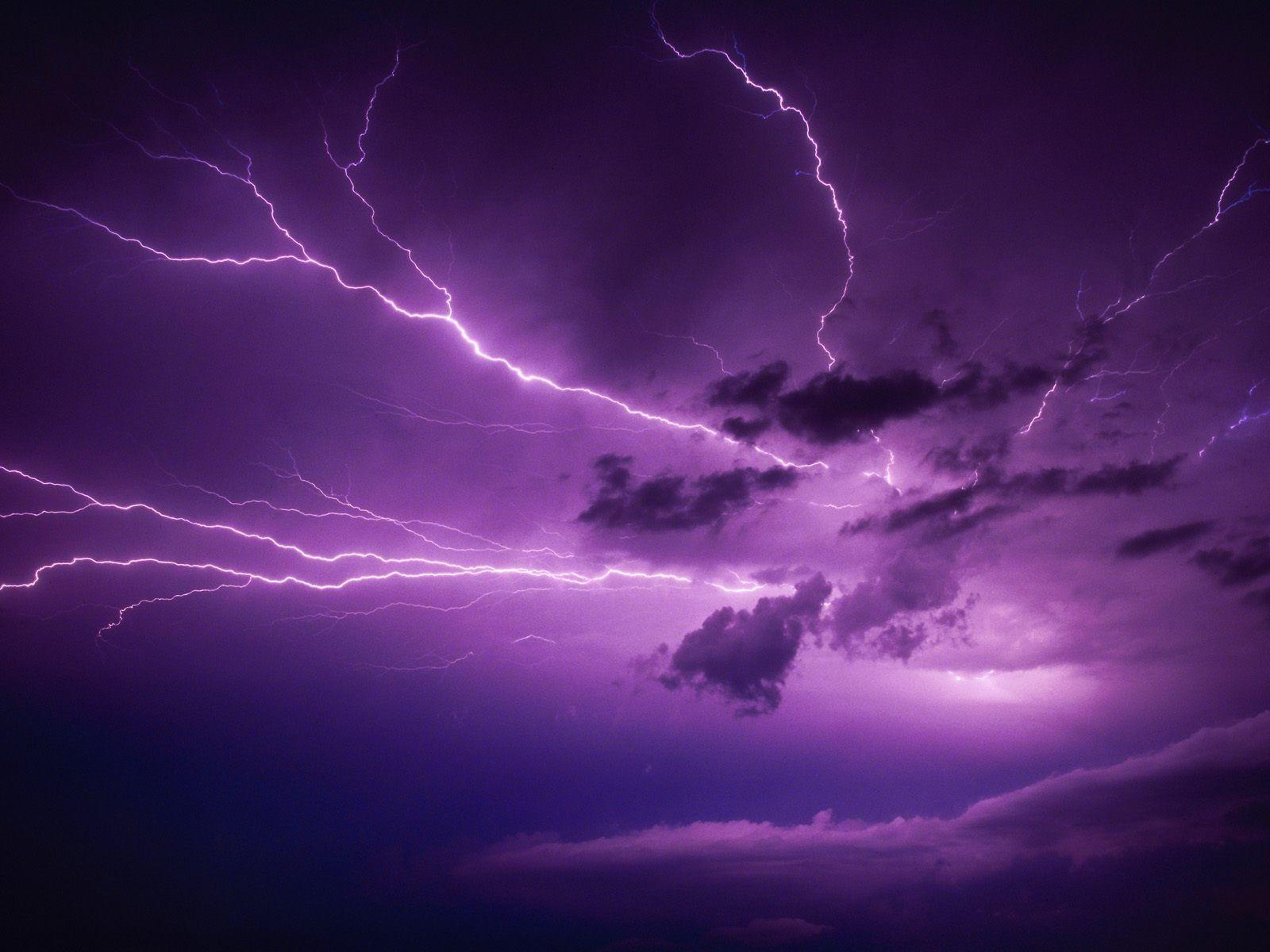 Thunder Sky Wallpapers Top Free Thunder Sky Backgrounds WallpaperAccess