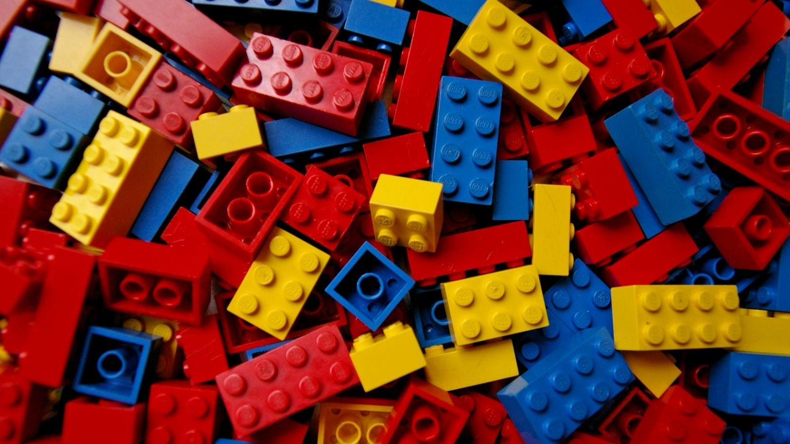 LEGO Bricks Wallpapers Top Free LEGO Bricks Backgrounds WallpaperAccess