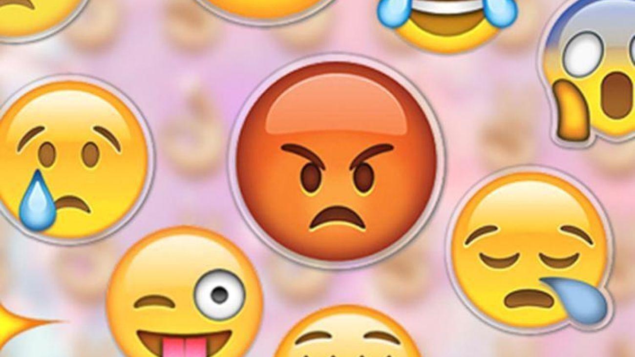 Emojis 4K Wallpapers Top Free Emojis 4K Backgrounds WallpaperAccess