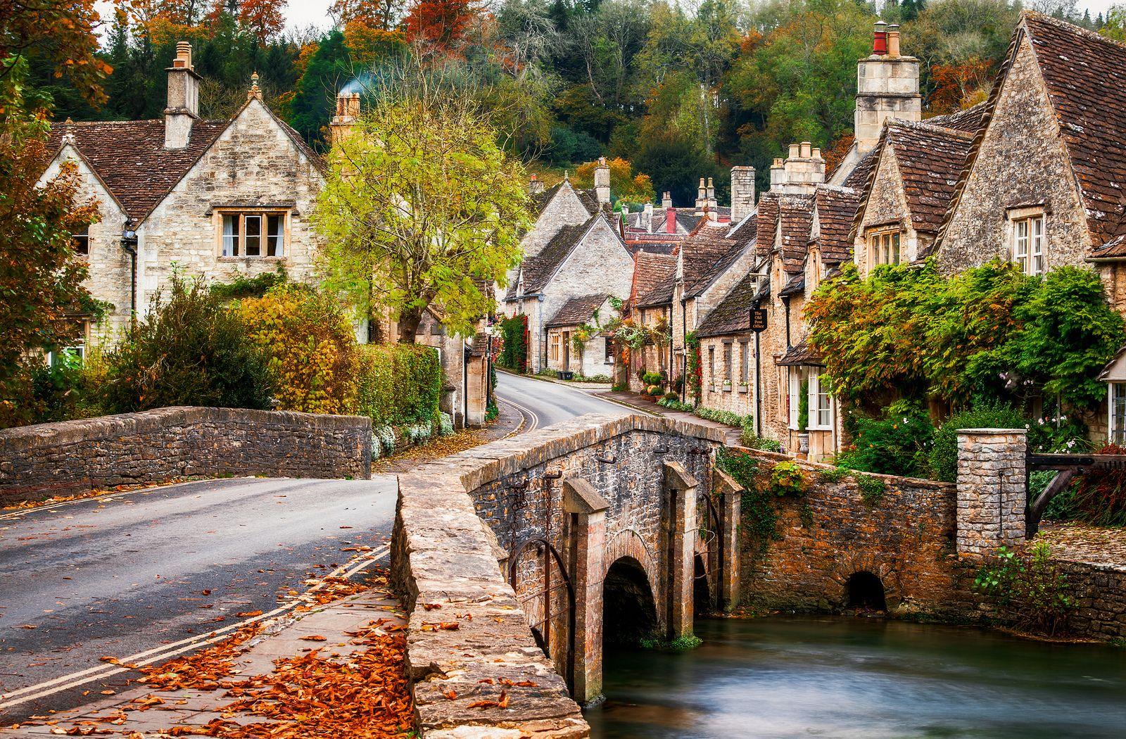 Old Town Wallpapers Top Free Old Town Backgrounds WallpaperAccess