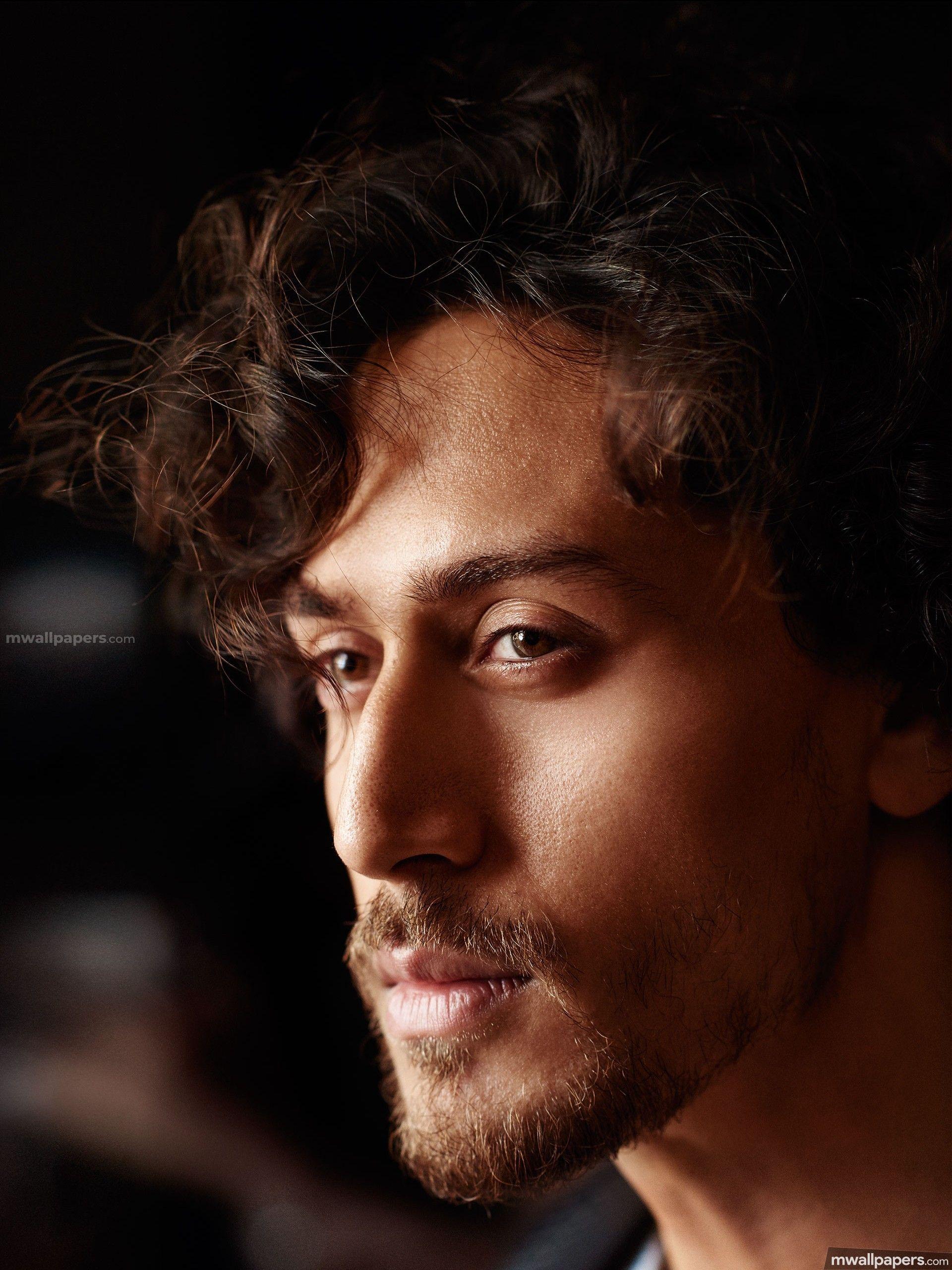 Tiger Shroff HD Wallpapers Top Free Tiger Shroff HD Backgrounds