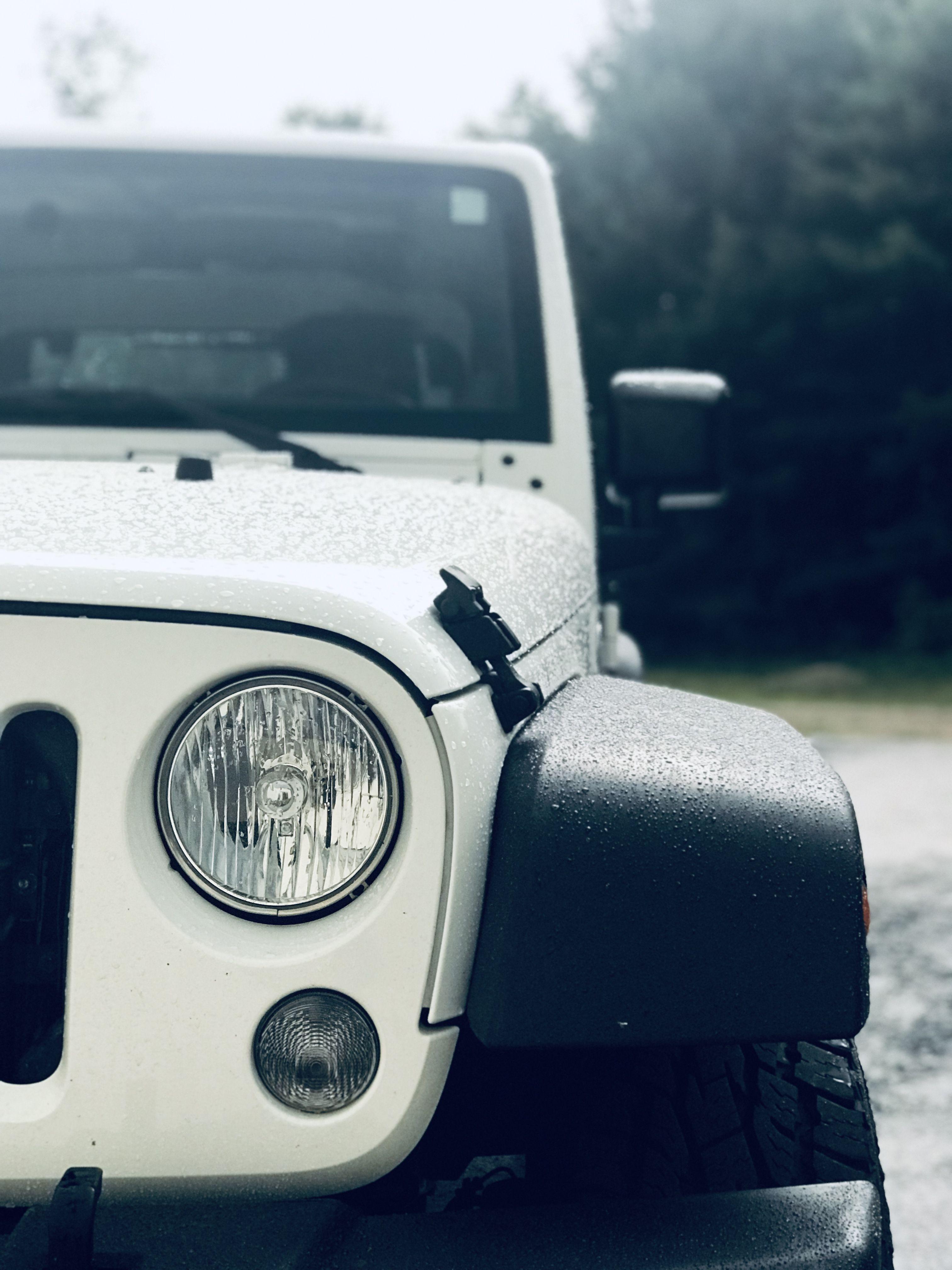 White Jeep Wallpapers Top Free White Jeep Backgrounds WallpaperAccess