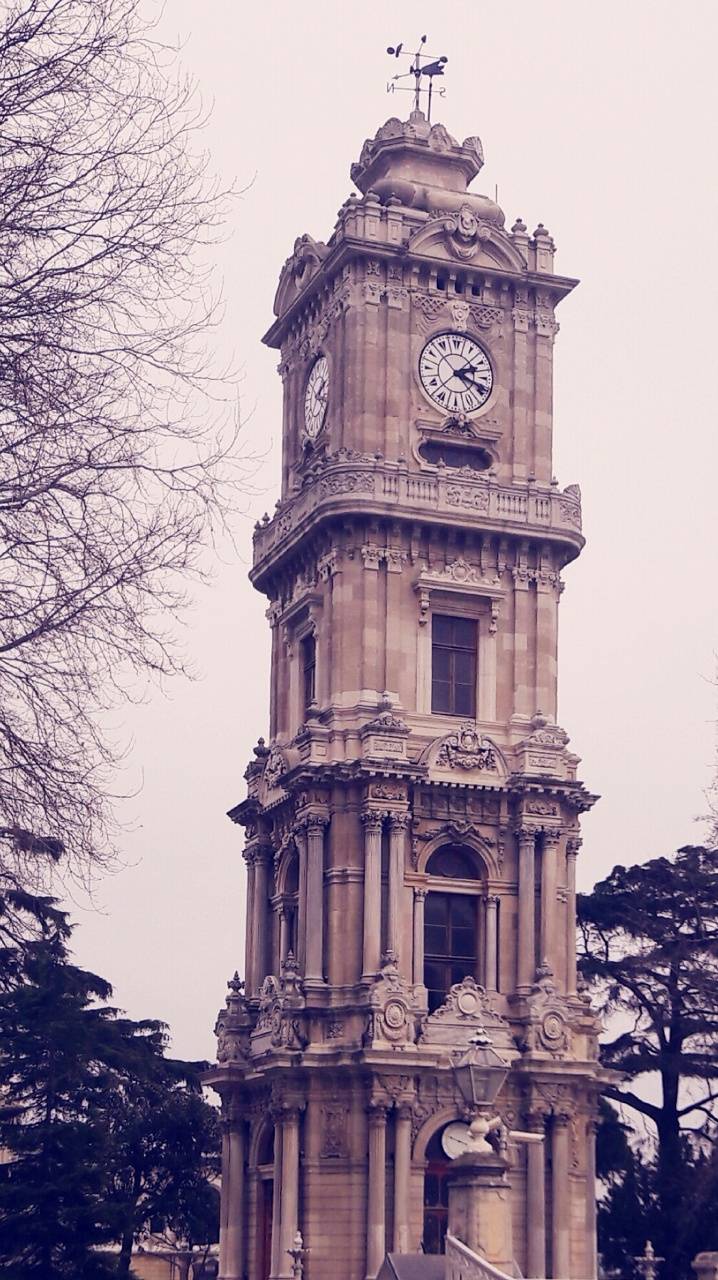 Clock Tower Wallpapers Top Free Clock Tower Backgrounds WallpaperAccess